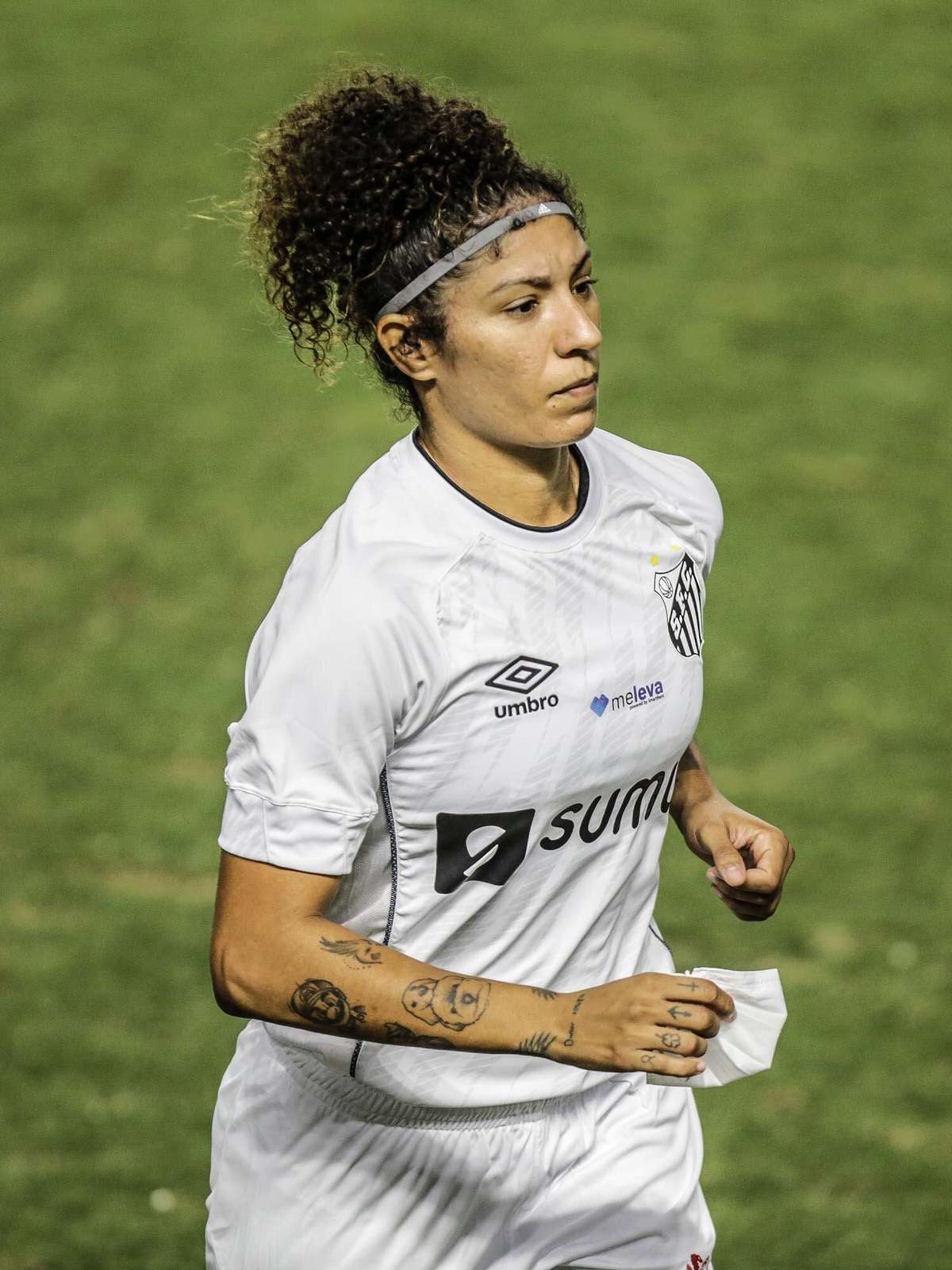 Cristiane evita polêmica ao ficar de fora da Copa Feminina: Vou