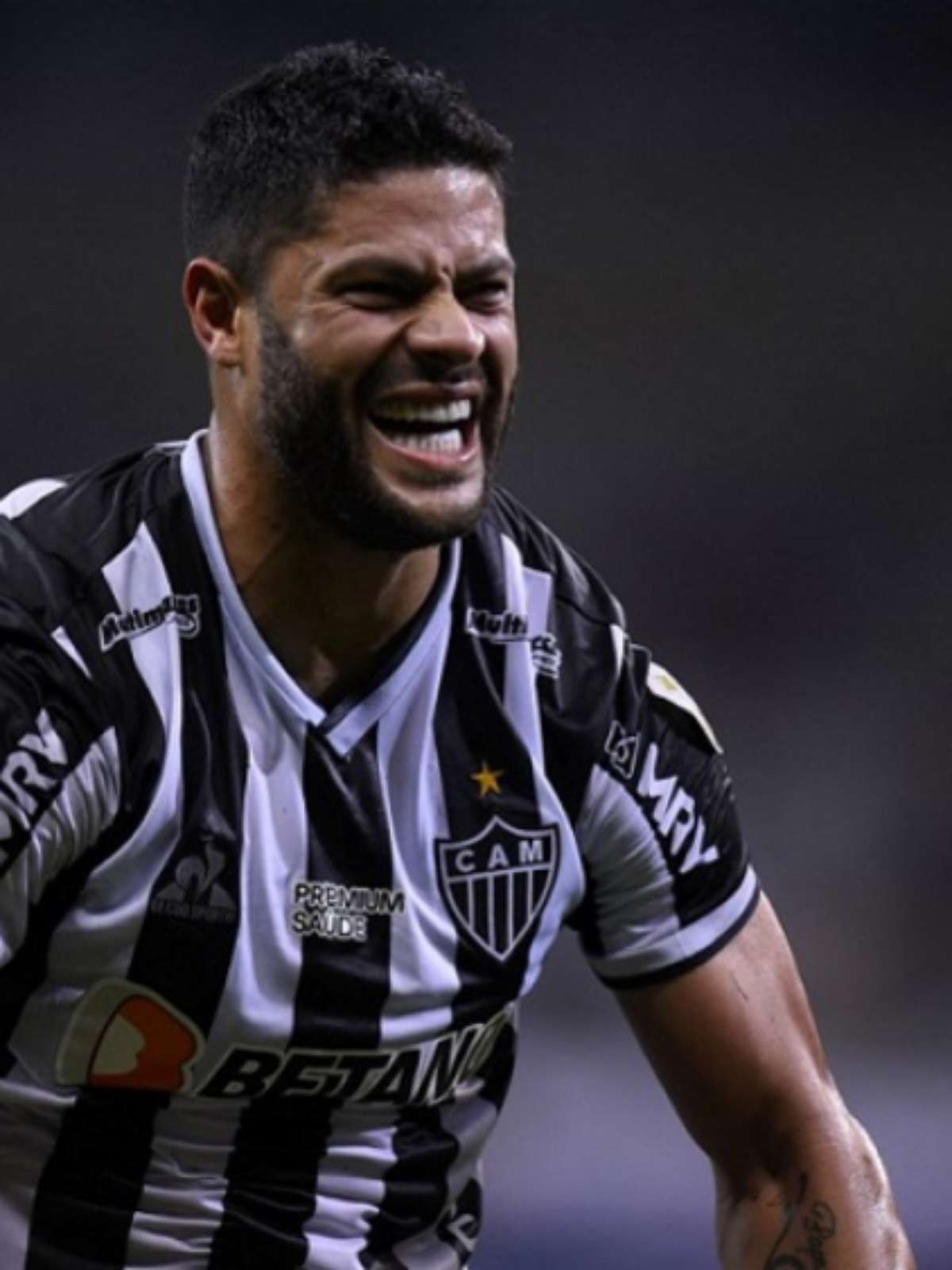 Galo' vira com Cazares e Fred e volta a vencer em casa no Brasileirão