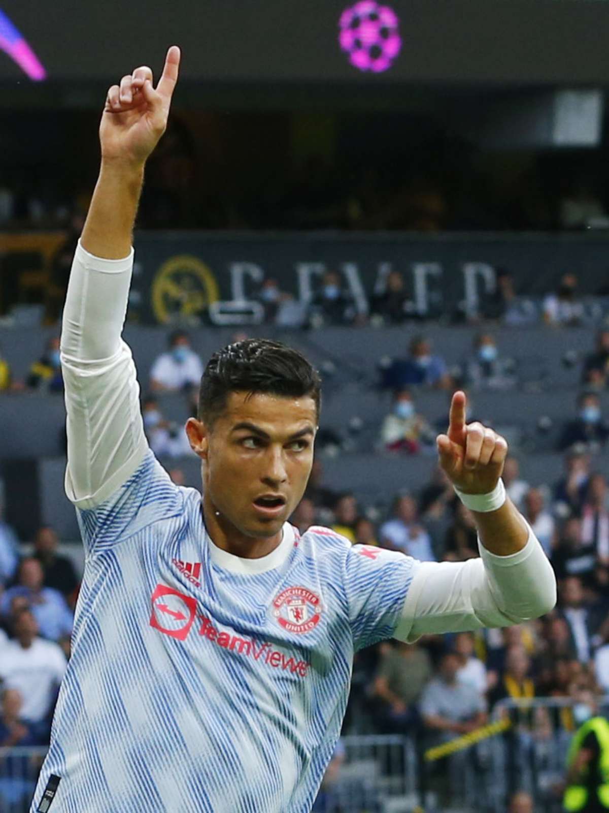 Cristiano Ronaldo falha último jogo do Manchester United por lesão - Man.  United - Jornal Record