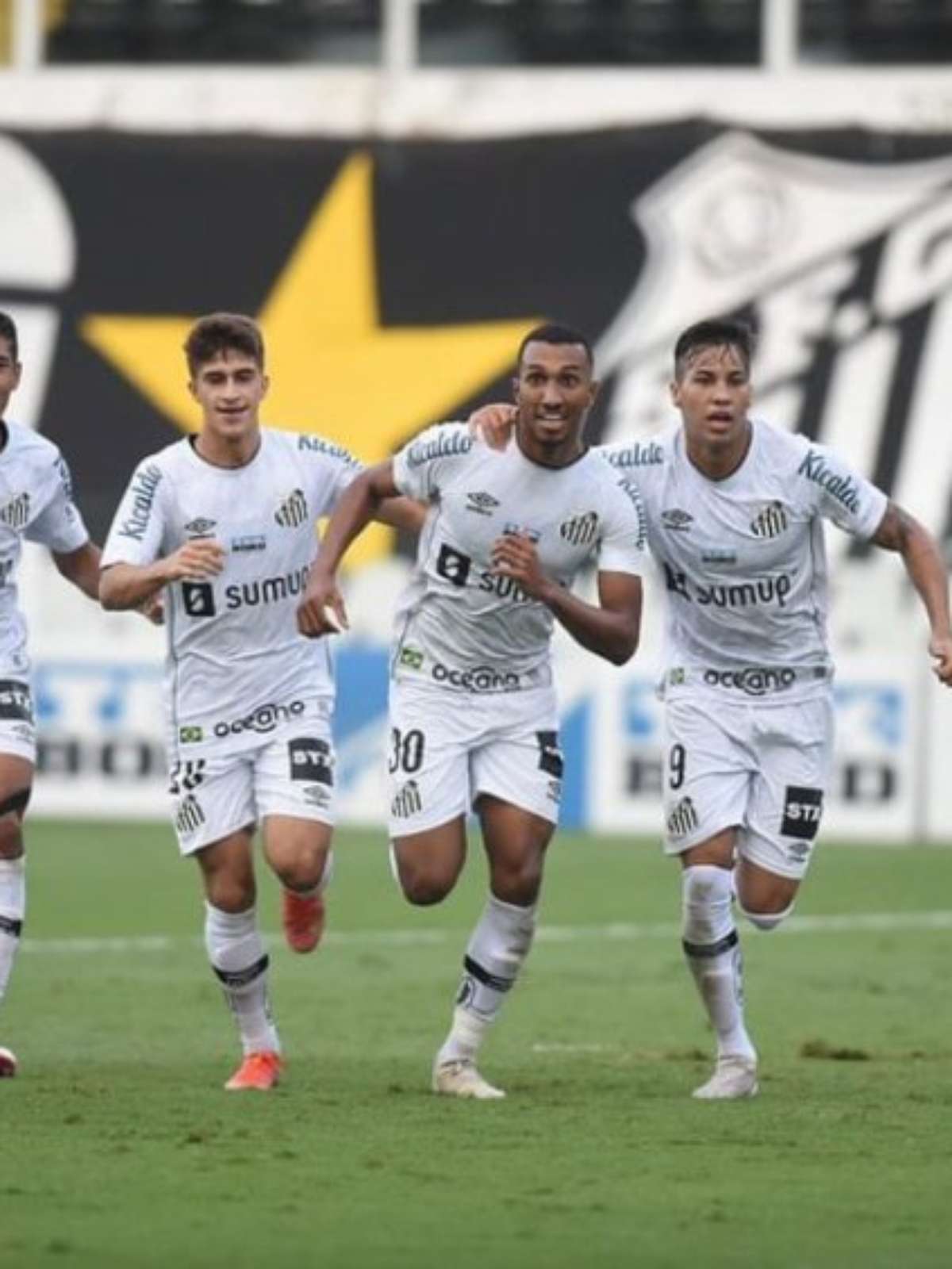 Próximo adversário do Santos, Corinthians perdeu todos os jogos como  visitante no Brasileiro - Diário do Peixe