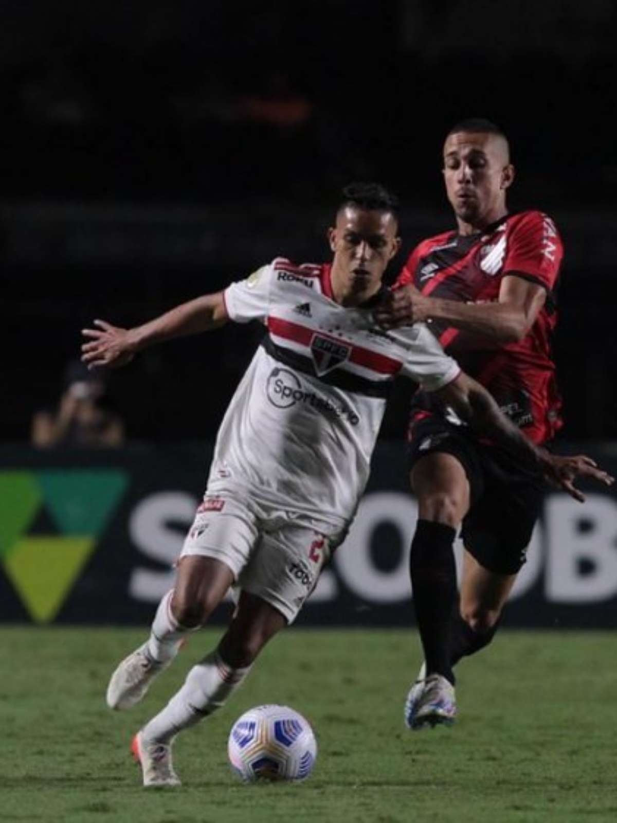 Calleri: É uma honra atingir 100 jogos pelo São Paulo - SPFC