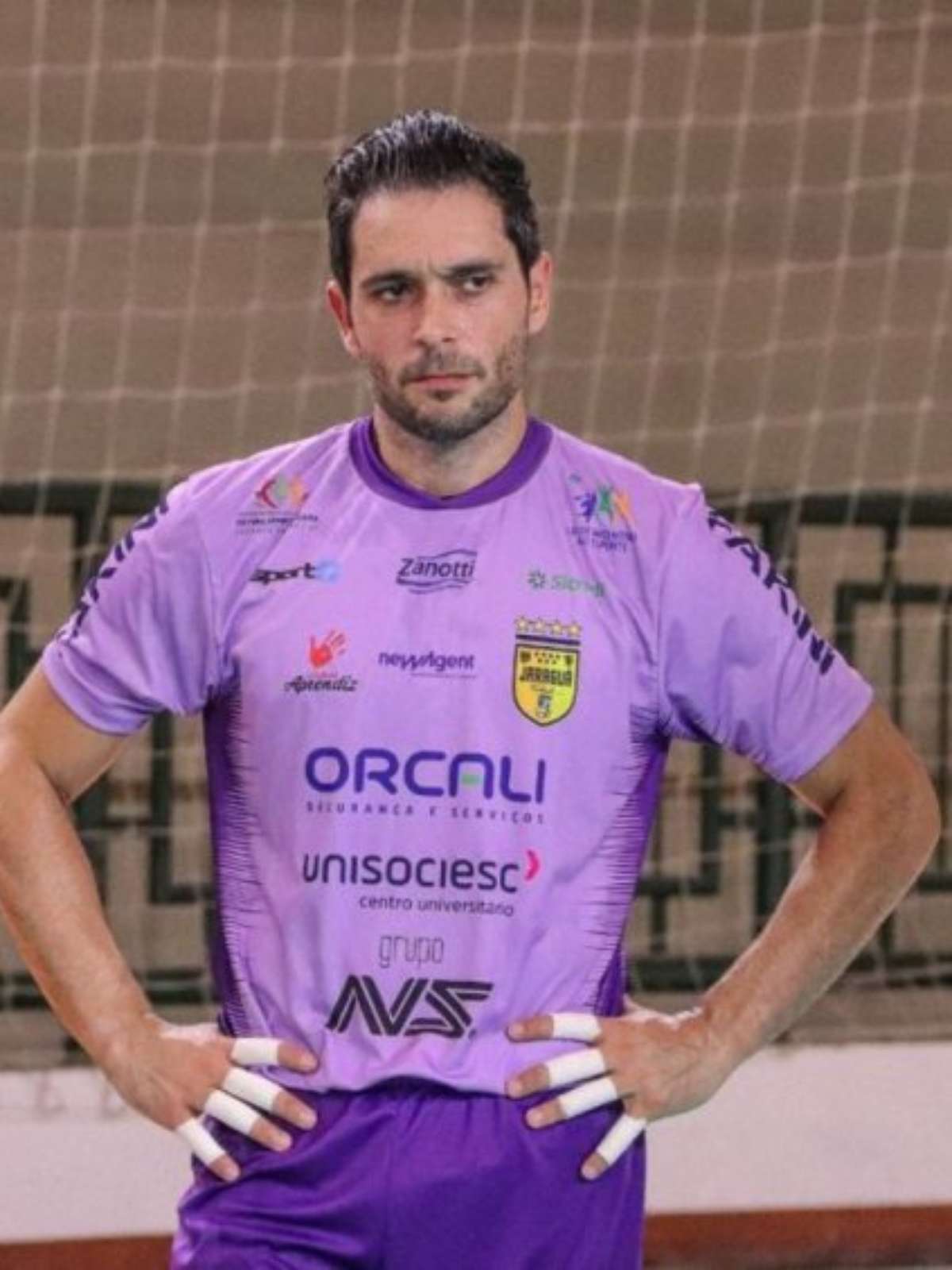 Goleiro de time de futsal emagrece 55 quilos em sete meses em MG