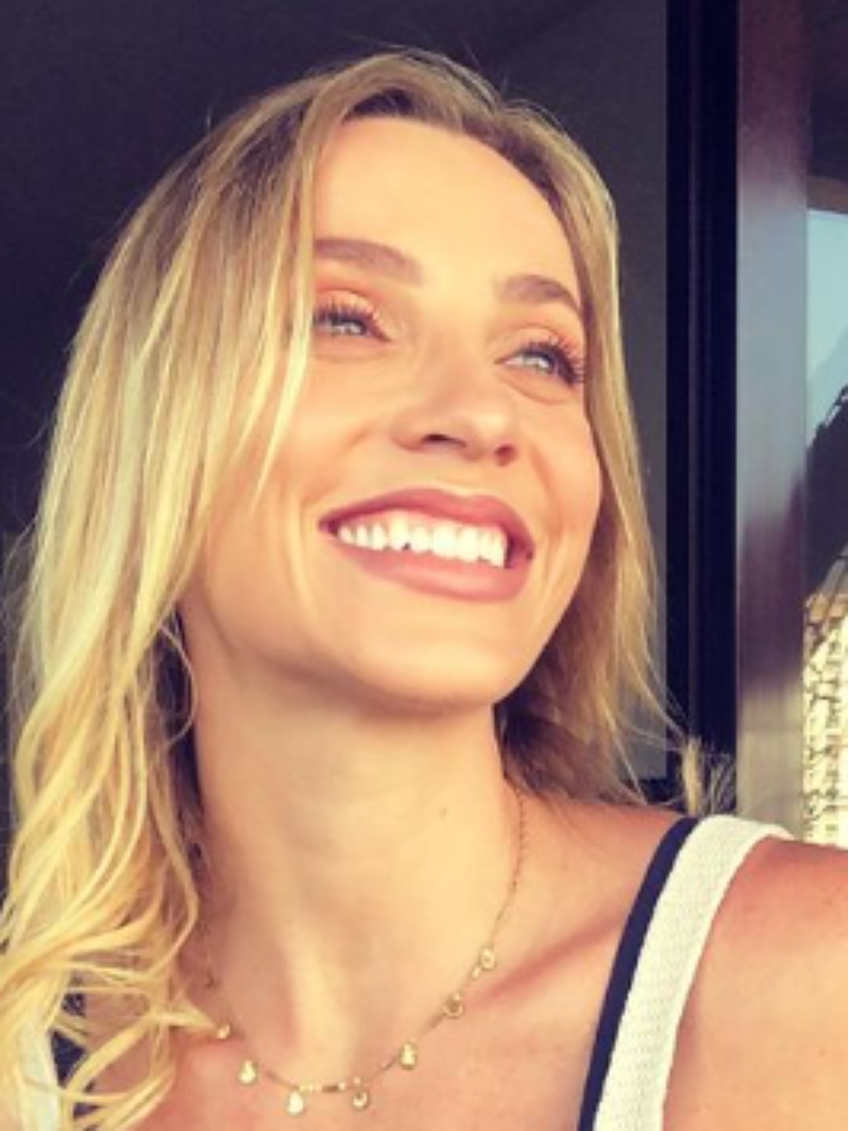 Fernanda Colombo conta que já enviou fotos íntimas para grupo da família