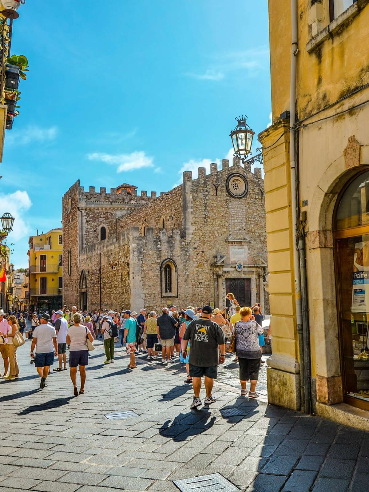 O Palermo segue em frente sua reconstrução e, com uma linda festa