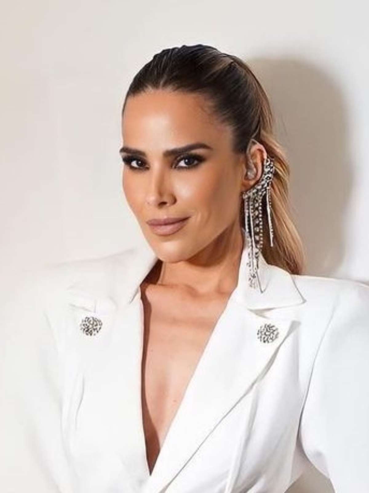 Primo diz que Wanessa assumiu namoro com Dado Dolabella para a fam&iacute;lia