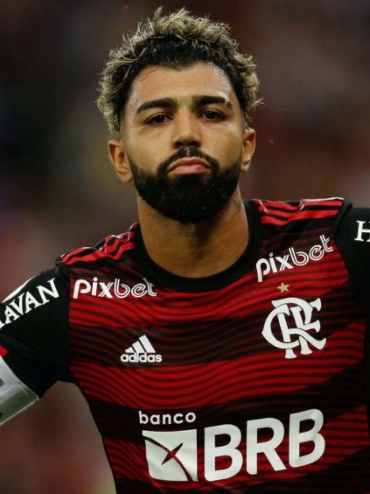 Venê Casagrande bate o martelo e ex-jogador do Flamengo fecha com