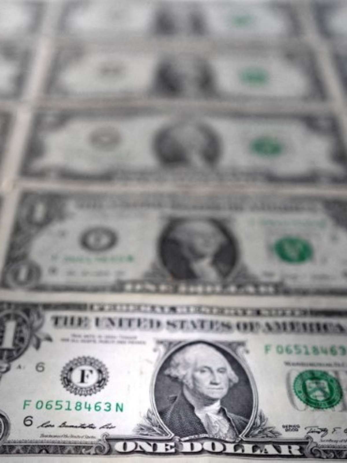 Dólar fecha aos R$ 5,58 e sobe 7,46% em 2021