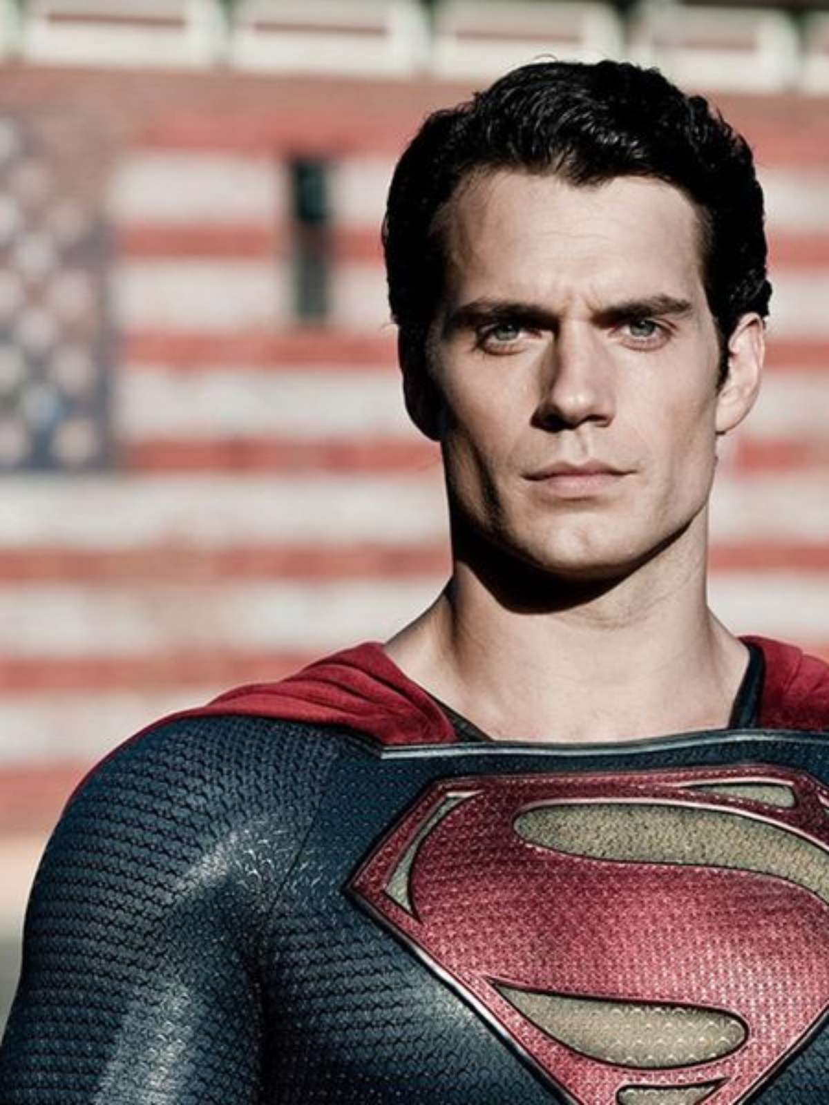 Henry Cavill completa 39 anos de idade, e recebe o carinho dos fãs nas  redes sociais