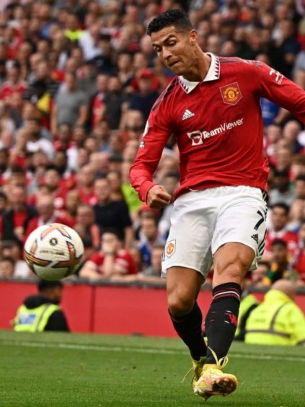 CR7 joga hoje? Manchester United enfrenta Brentford nesta segunda