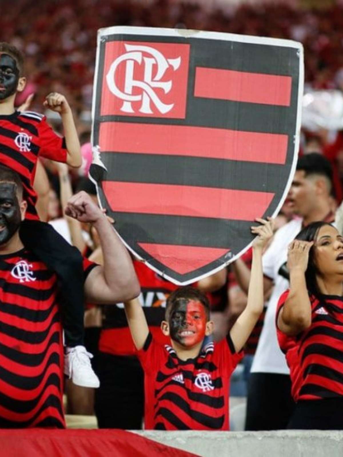 Torcida do Flamengo lota internet com apoio ao Corinthians antes do Dérbi;  veja tuítes e entenda