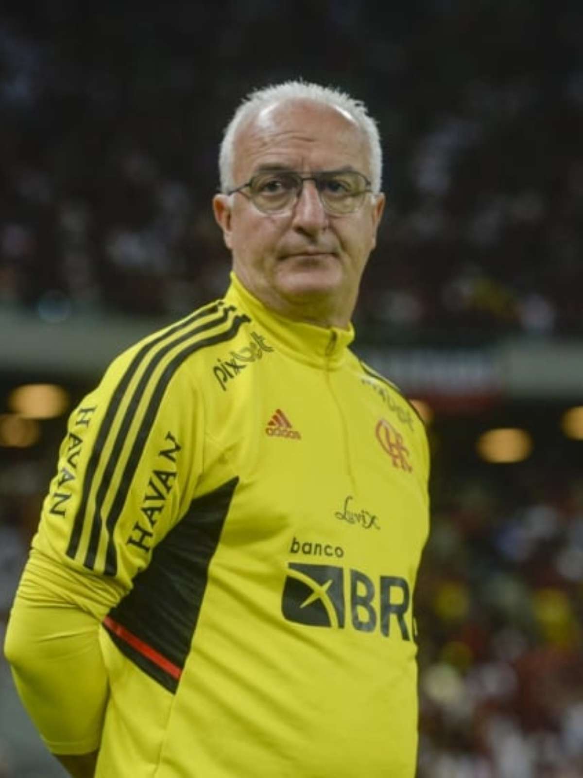 Dorival explica mudanças e elogia entrega do elenco do Flamengo