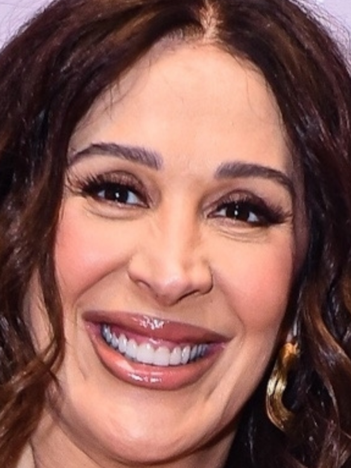 Claudia Raia posa nua na reta final da gravidez