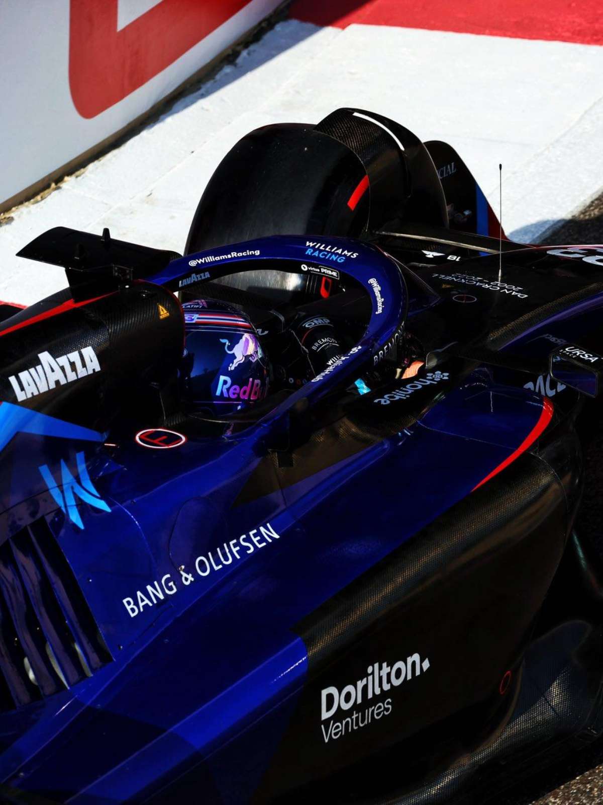 Williams mantém cores e revela carro para F1 2023 - Notícia de