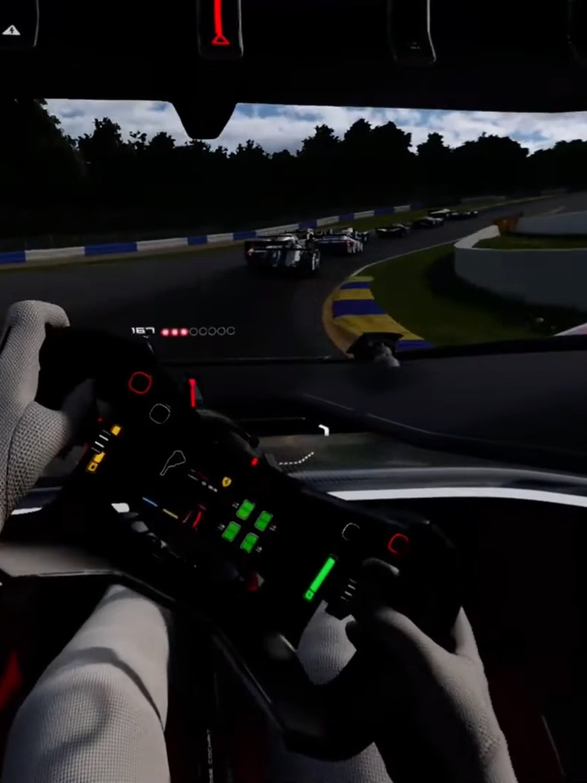 Gran Turismo 7 recebe novos carros e modo co-op local no PS5!