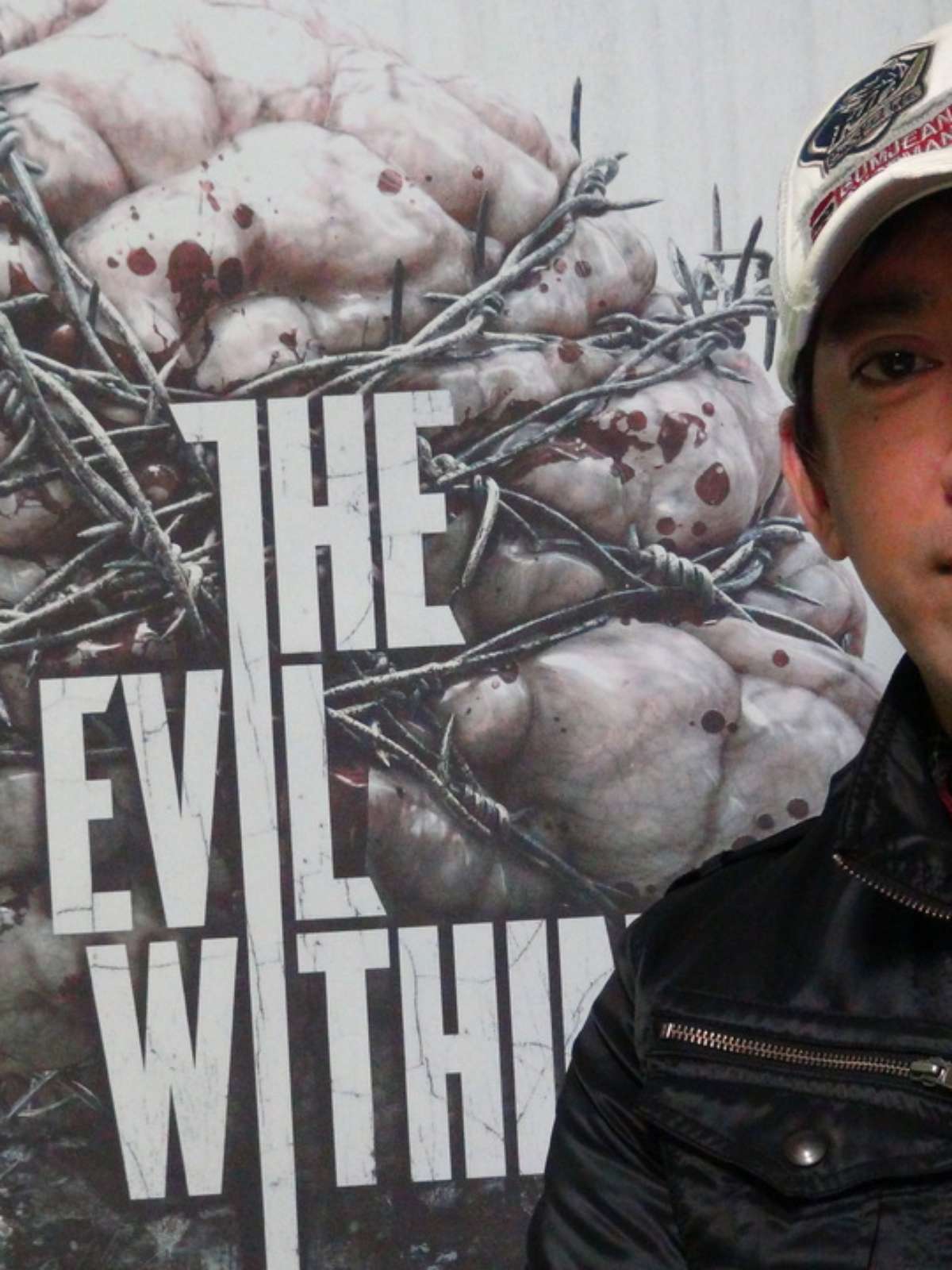 Diretor do remake de Evil Dead divulga final original que remetia ao filme  clássico - NerdBunker