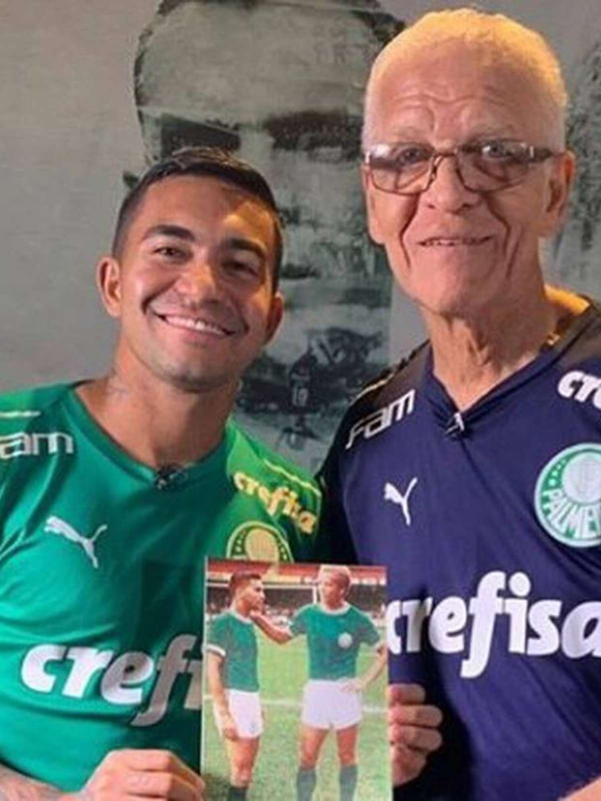 Se tem título do Palmeiras, tem cria da base usando óculos Juliet