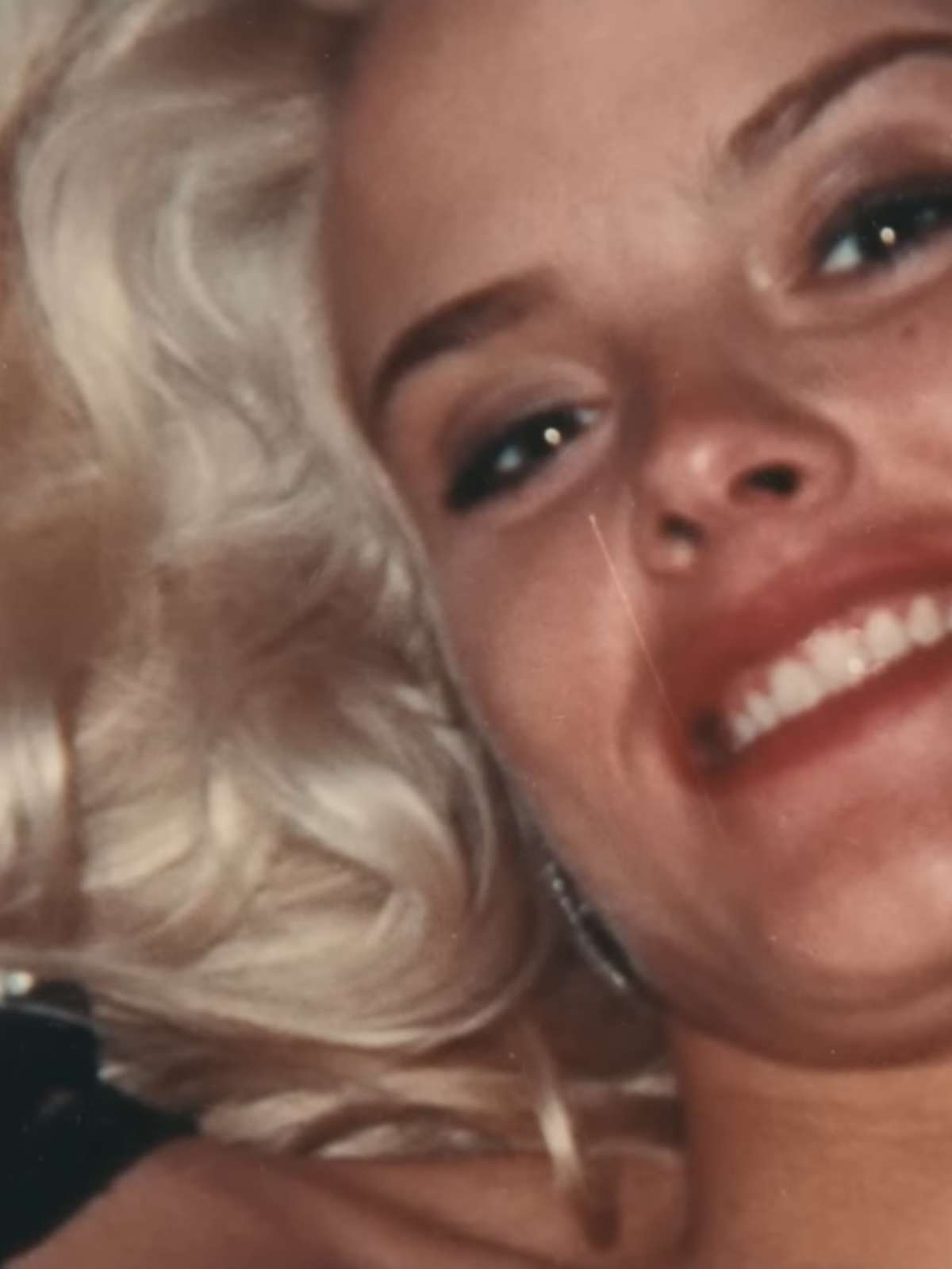 Anna Nicole Smith, sex symbol dos anos 1990, ganha documentário. Veja o  trailer