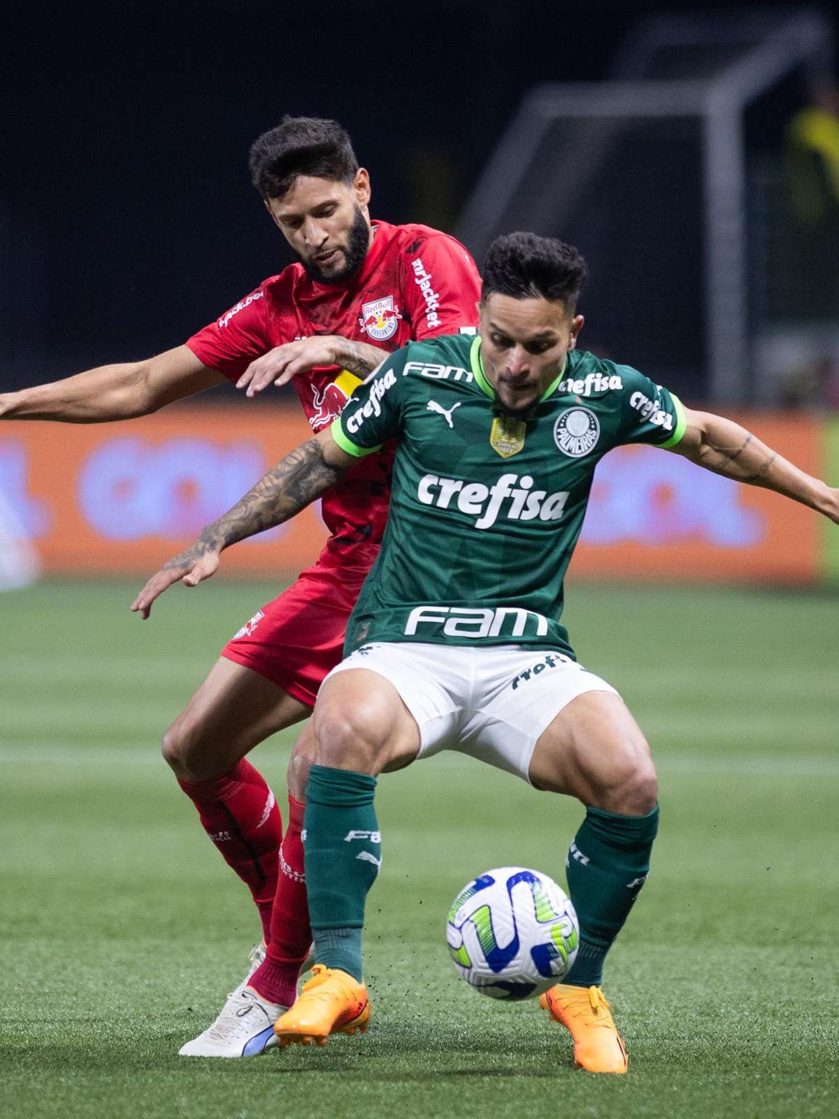 SP - Sao Paulo - 03/26/2022 - PAULISTA 2022, PALMEIRAS X BRAGANTINO -  Bragantino player Leonardo Realpe celebrates his goal during a match  against Palmeiras at the Arena Allianz Parque stadium for