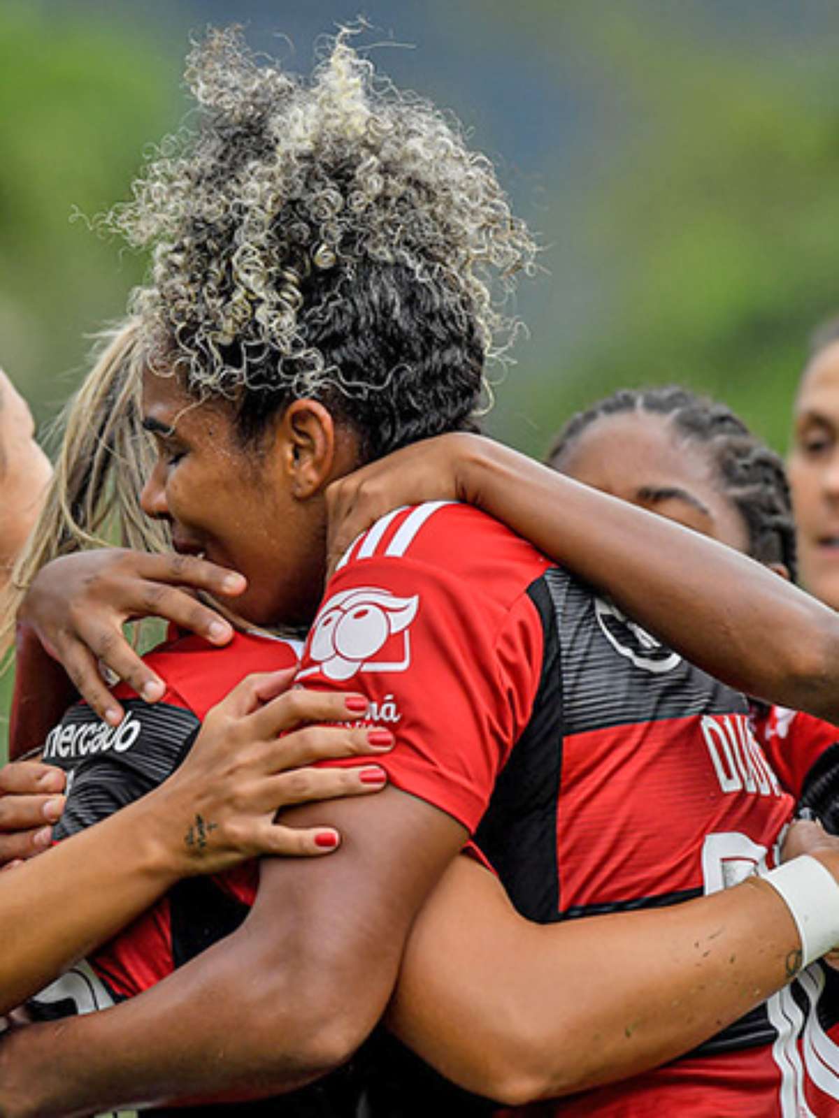 Clássico entre Santos e Palmeiras pelo Brasileirão Feminino terá entrada  gratuita na Vila - Gazeta Esportiva