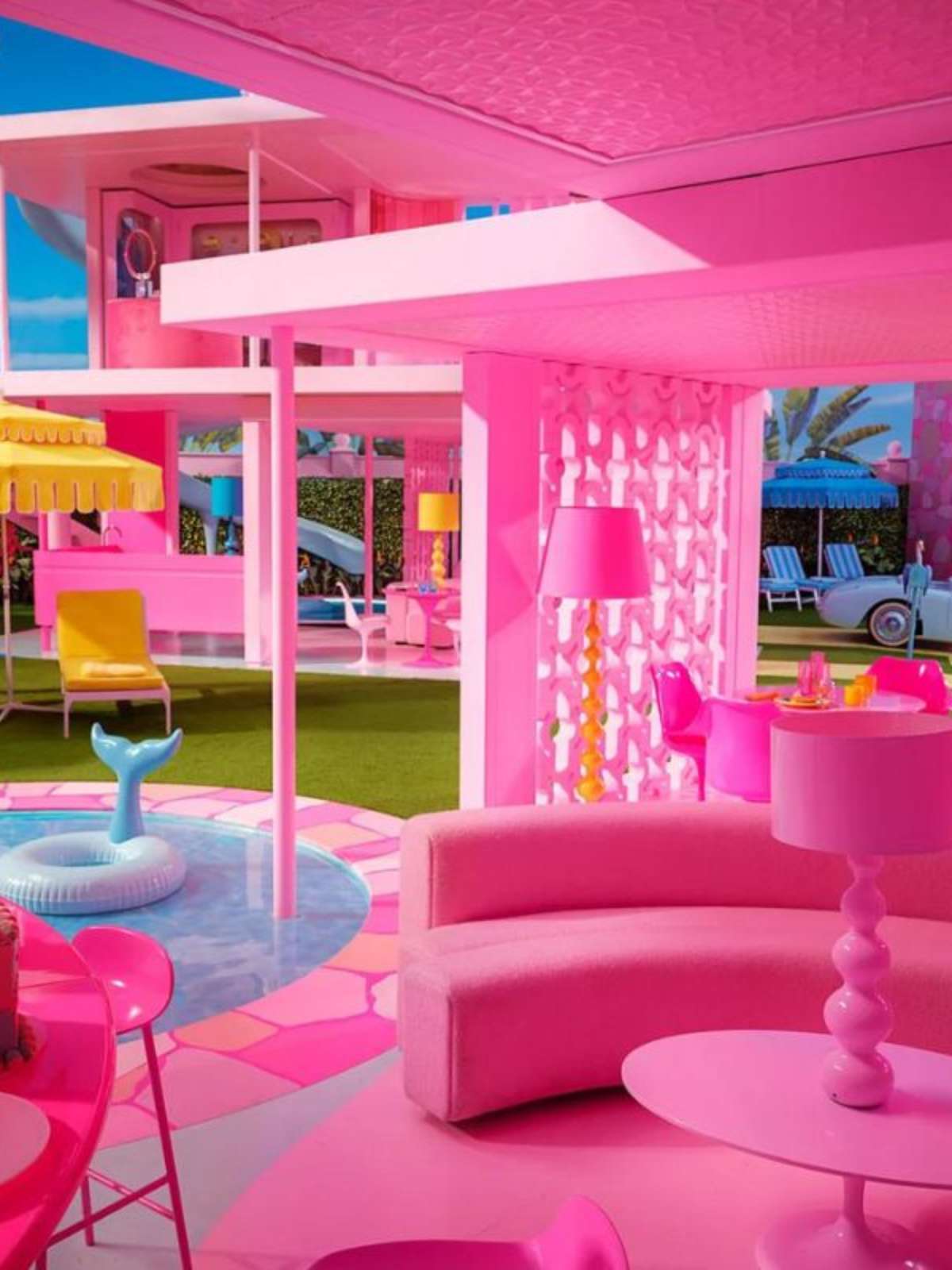 Casa dos sonhos da barbie com piscina