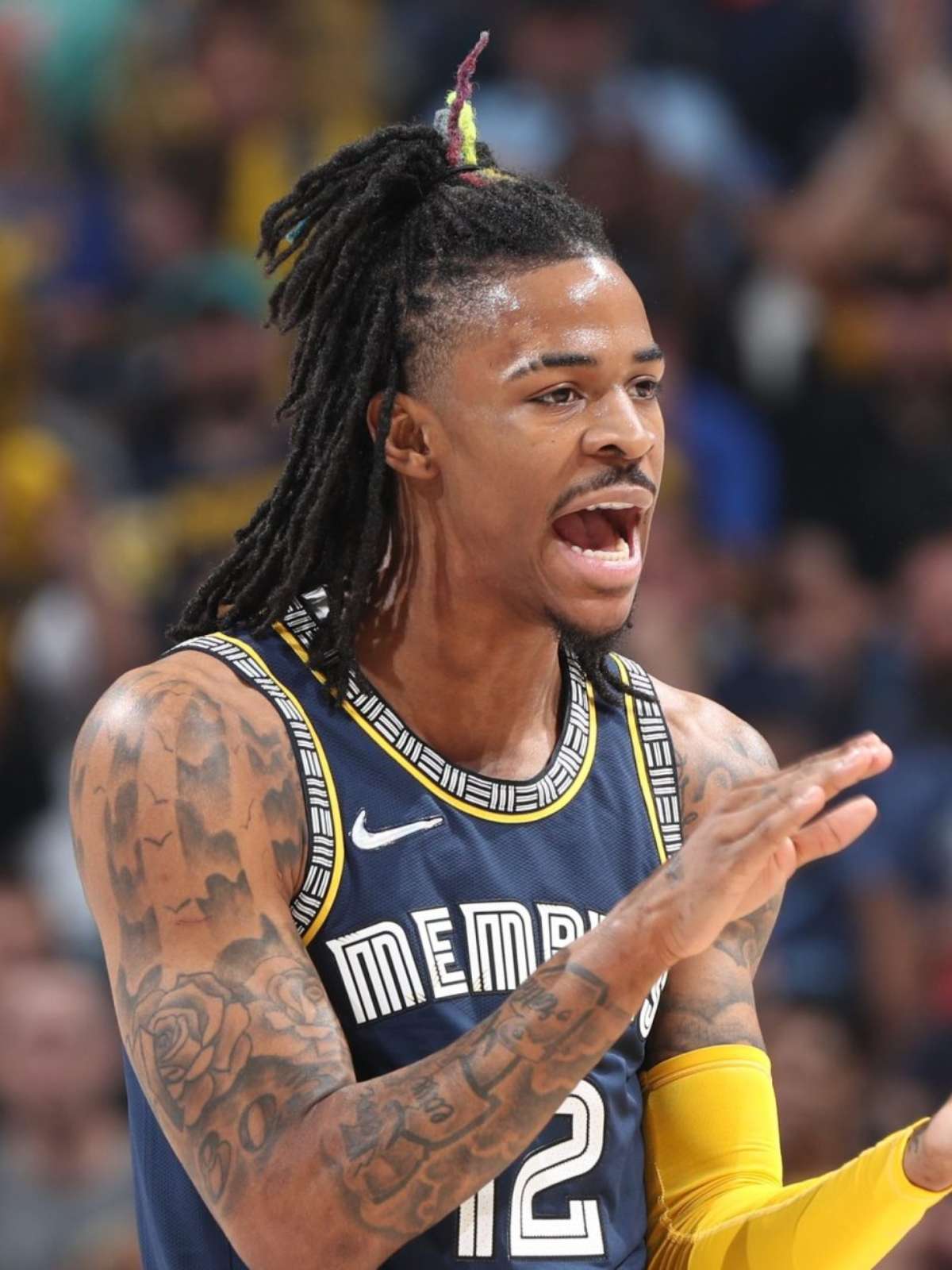 Ja Morant é suspenso pela NBA após exibir arma de fogo em rede