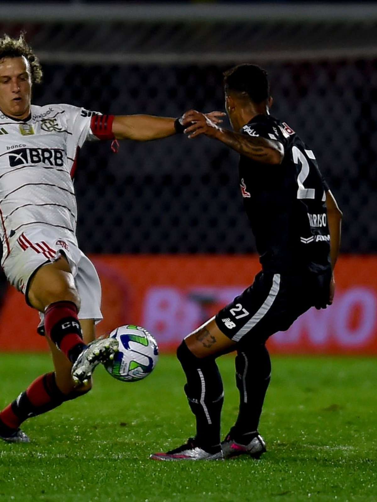 Bragantino dá um banho de bola no Flamengo: 4 a 0