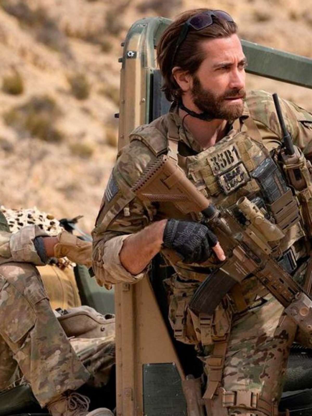 Henry Cavill e Jake Gyllenhaal vão estrelar novo filme de ação de