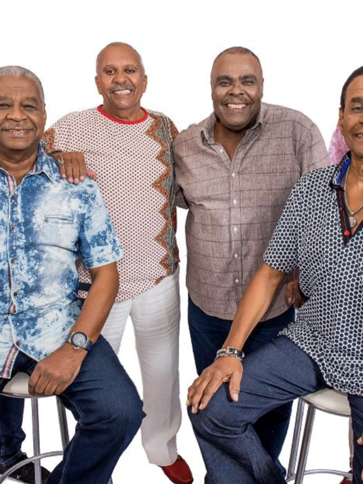 Fundo de Quintal apresenta sucessos da carreira em dois shows no