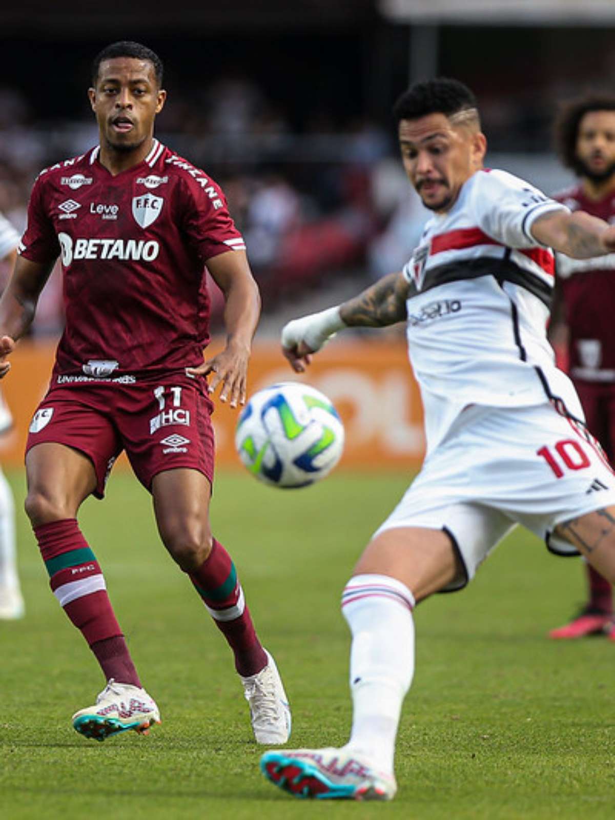 São Paulo x Palmeiras : veja onde assistir, escalações, desfalques