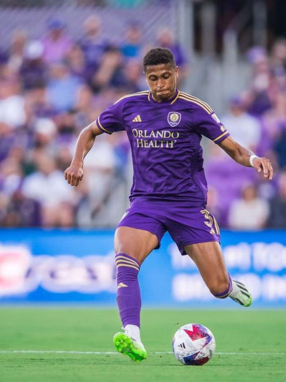 Rafael Santos celebra desempenho em goleada do Orlando City na MLS