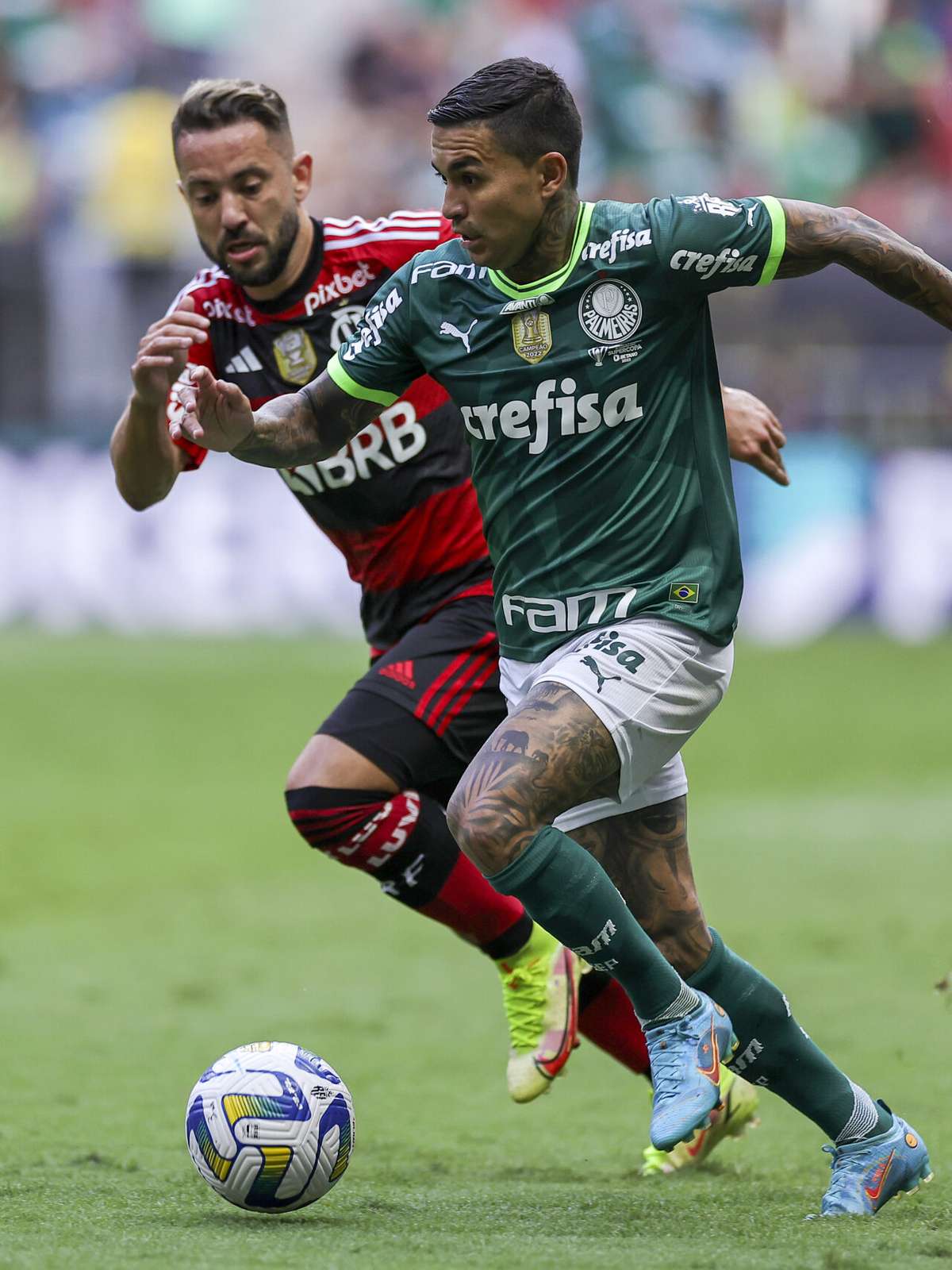 Palmeiras x Flamengo: onde assistir, escalações e arbitragem