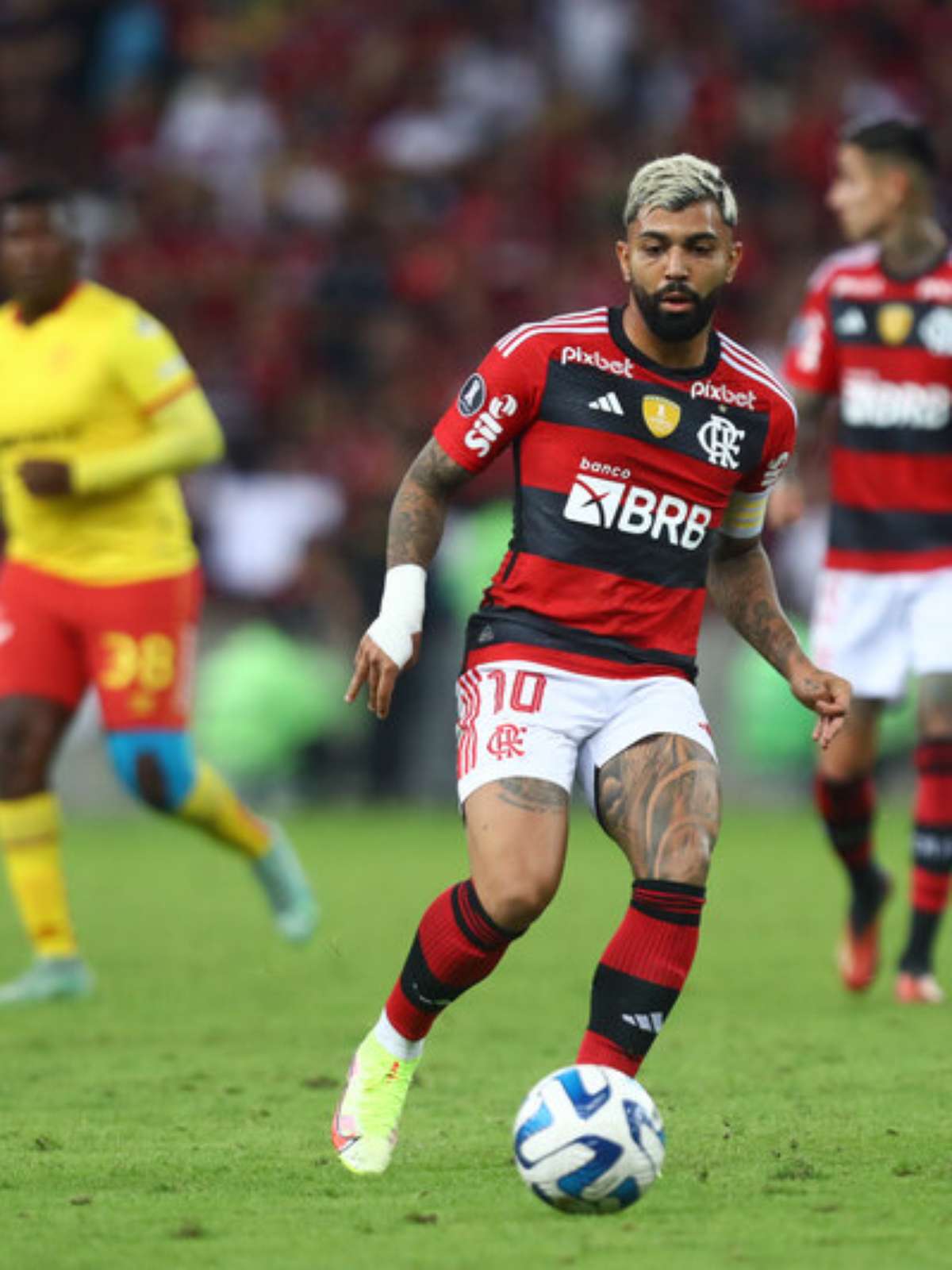 Gabigol retorna após suspensão e reforça opções do Flamengo para