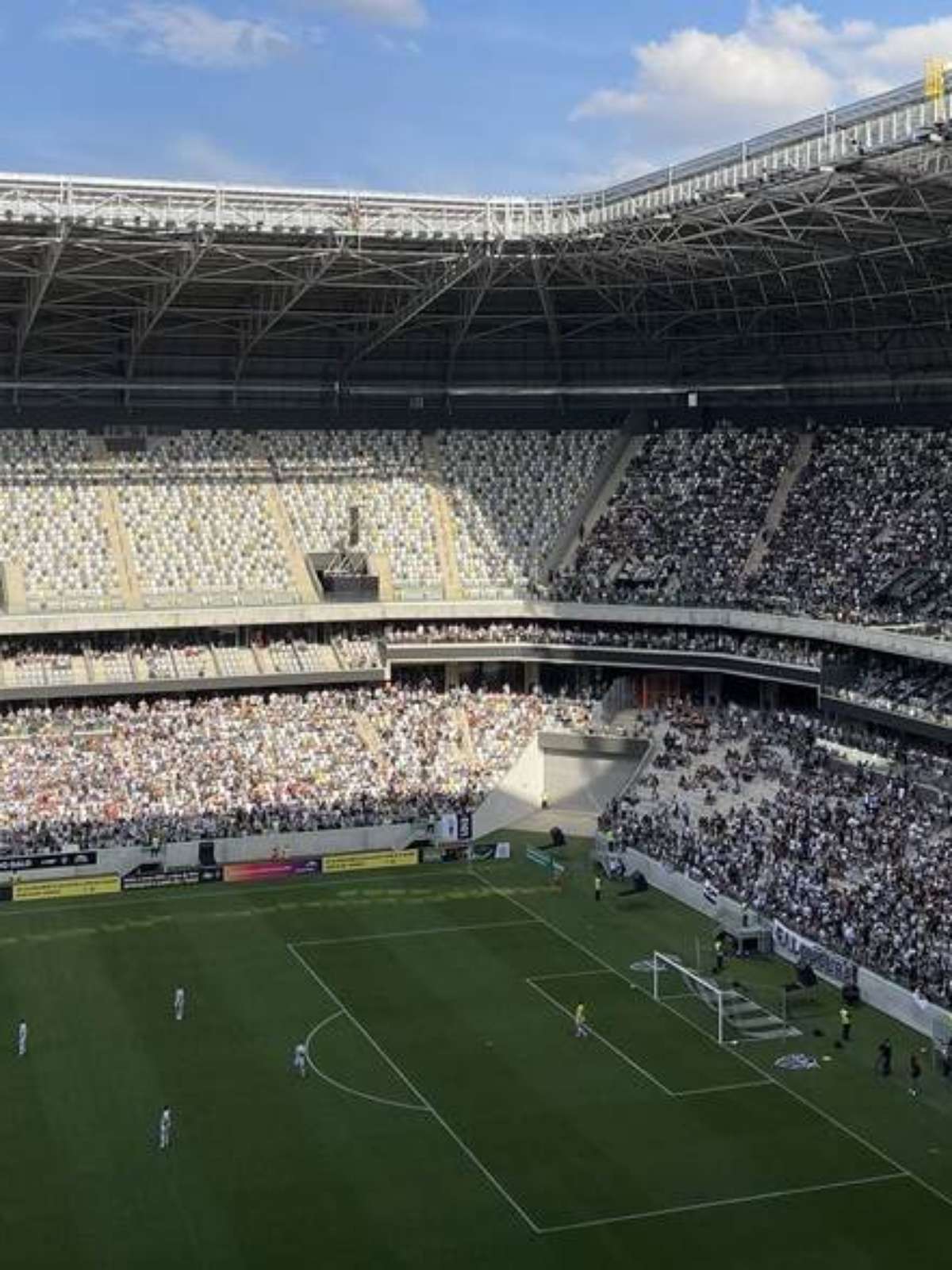 Atlético-MG realiza jogo festivo com ídolos históricos na Arena