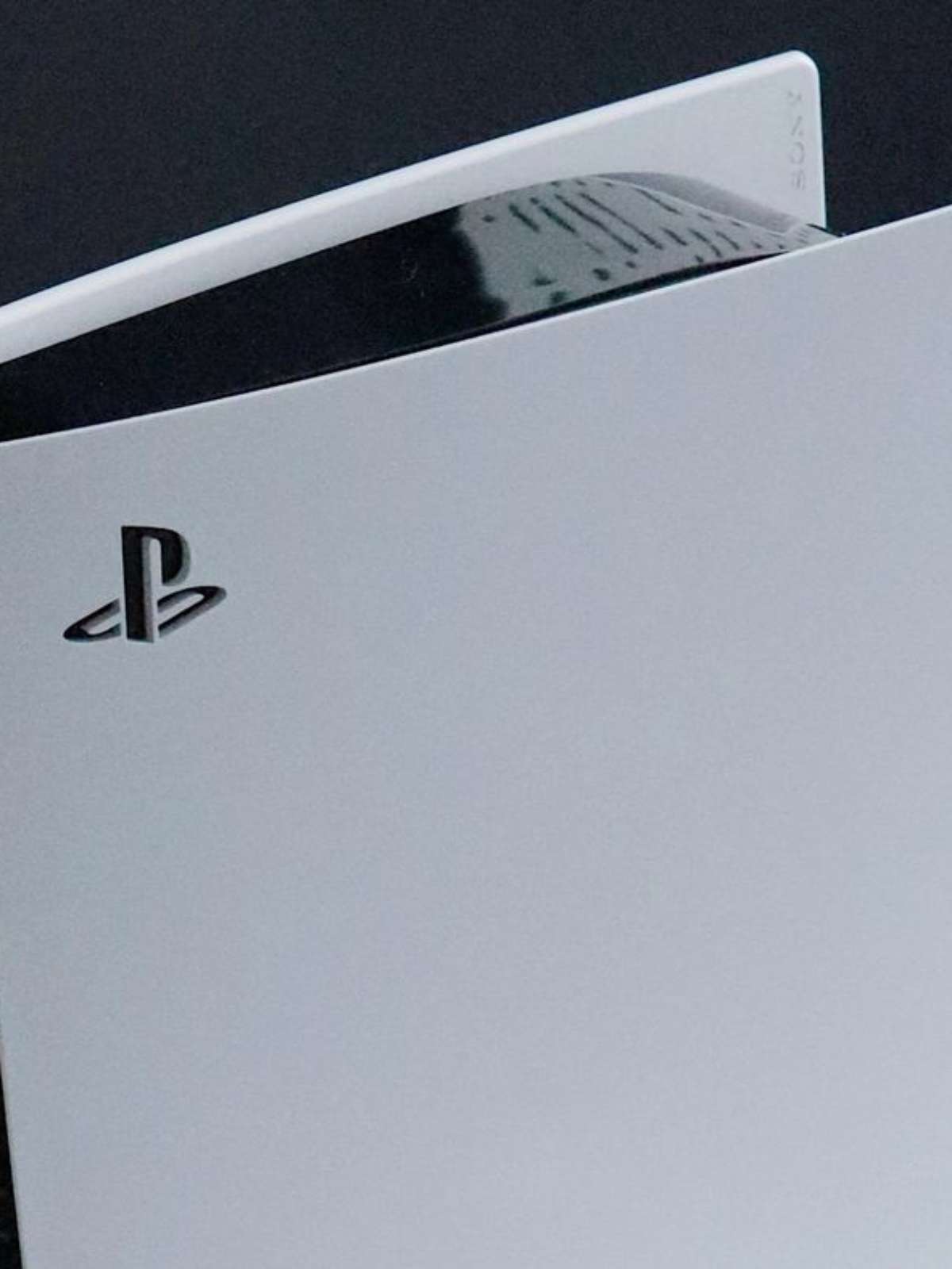 VAZOU! PS5 Slim ganha data de lançamento para novembro