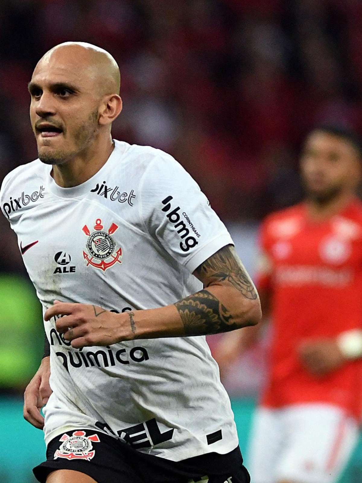 Análise: empate com Internacional escancara lado esquerdo