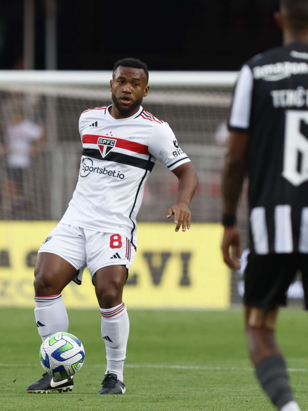 Luan lamenta saída de Pablo Maia, mas celebra chance: 