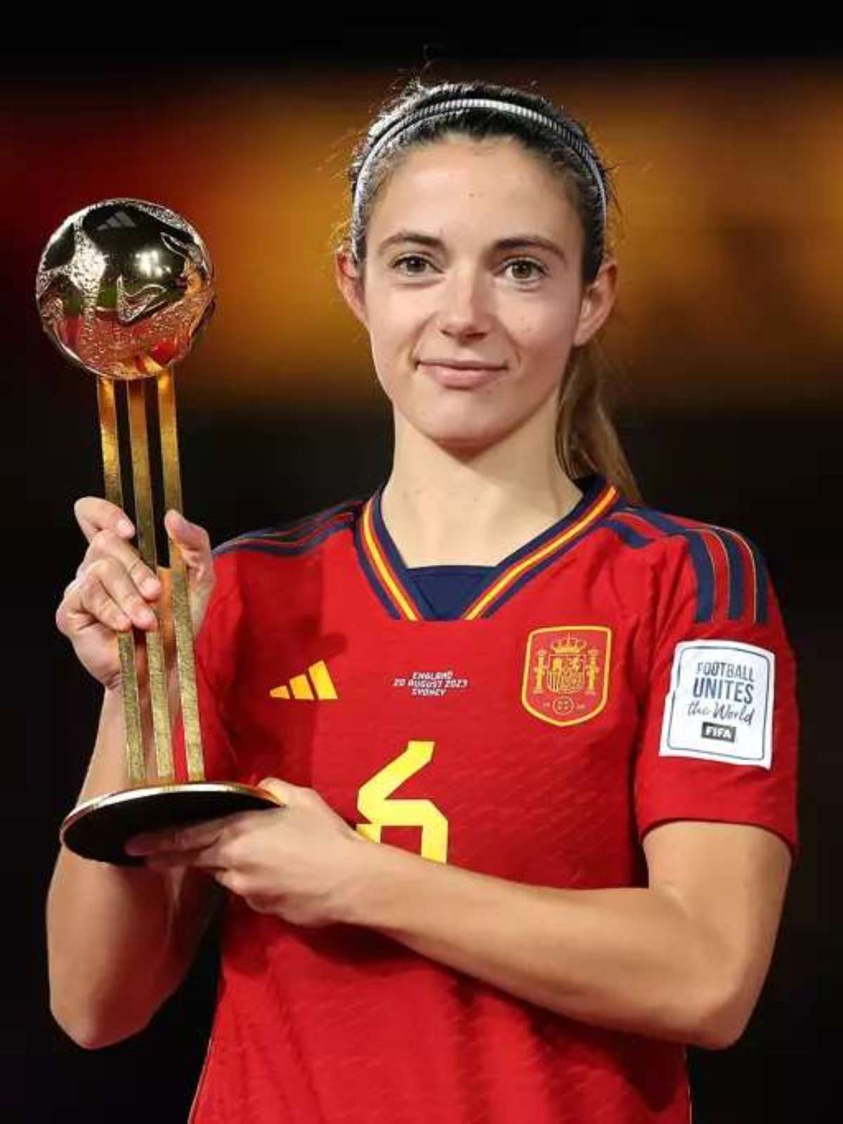 Bola de Ouro 2023: espanhola Aitana Bonmatí conquista prêmio de melhor  jogadora do mundo - Brasil 247