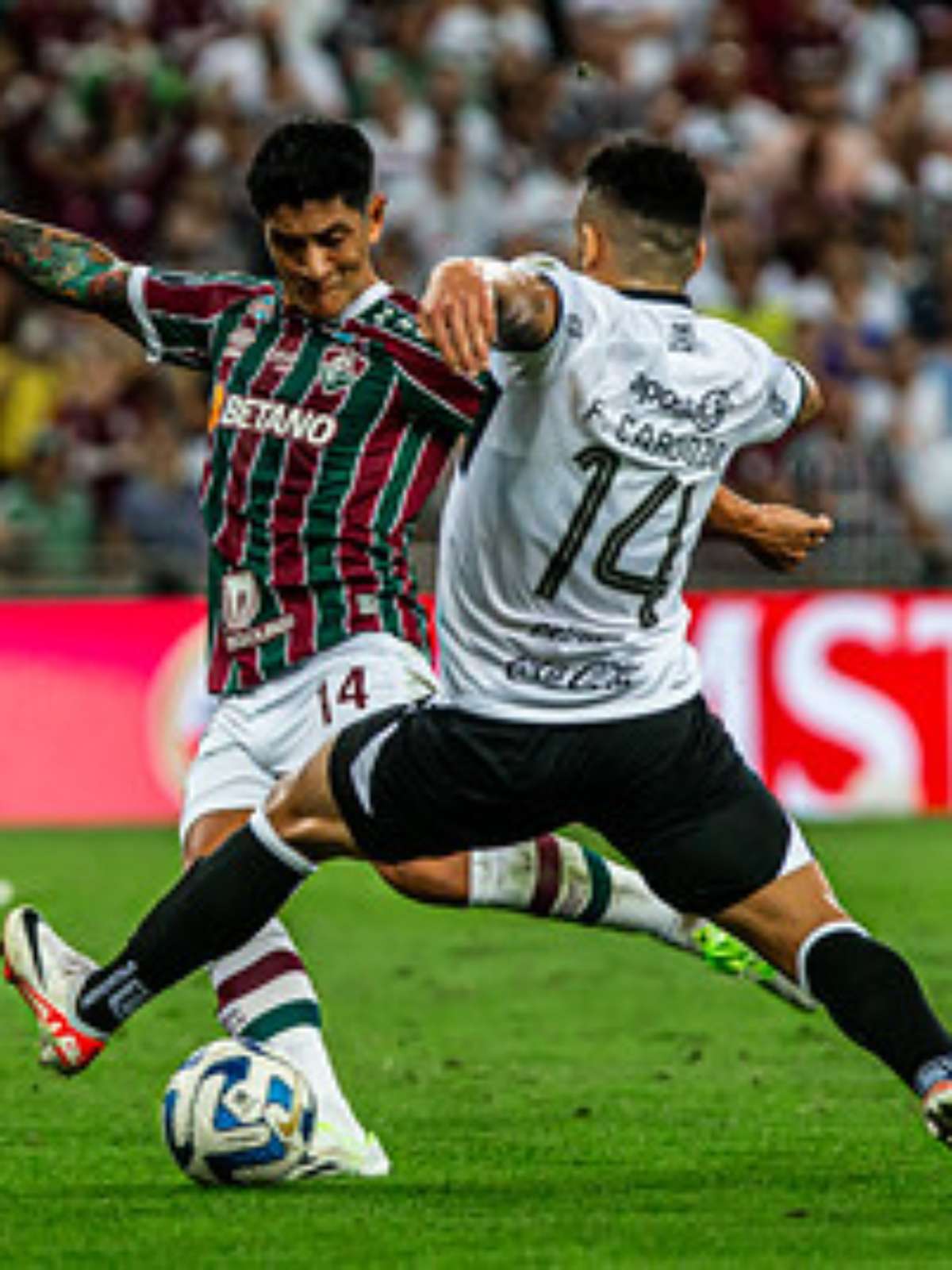 Em jogo complicado, Flamengo vence Olímpia e arranca em vantagem