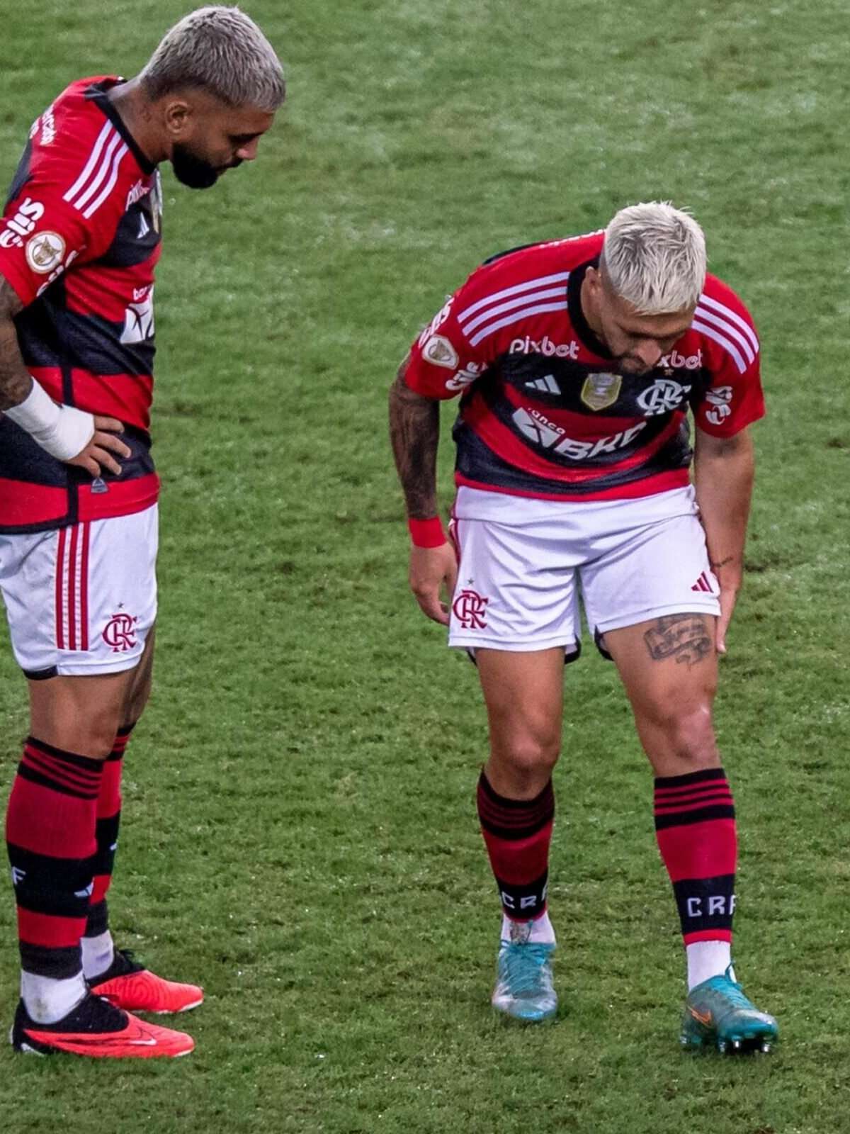 Cheio de reservas, Inter empata com o Flamengo no Maracanã