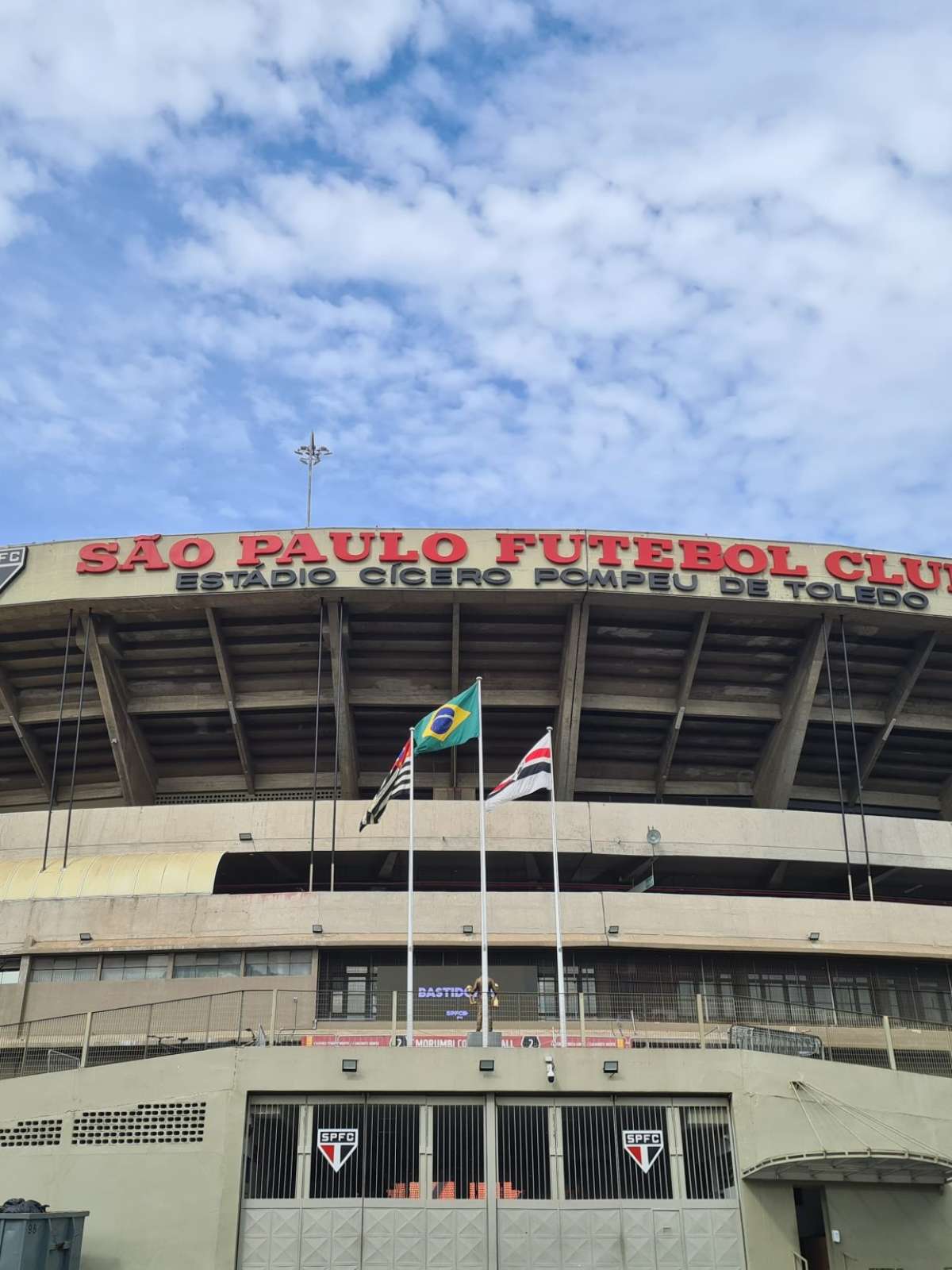 Após pedido do MPSP, CBF altera data do jogo São Paulo x Coritiba