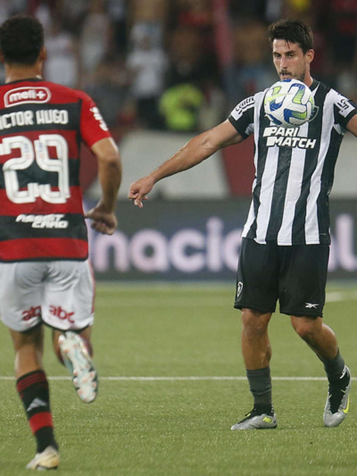 Rafael Claus Árbitro do jogo botafogo × flamengo #flamengo