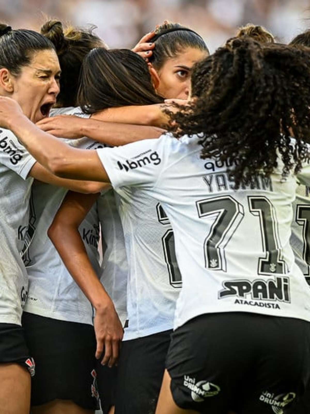 Com premiação recorde, veja quanto Corinthians pode receber com título do  Brasileiro feminino - Gazeta Esportiva