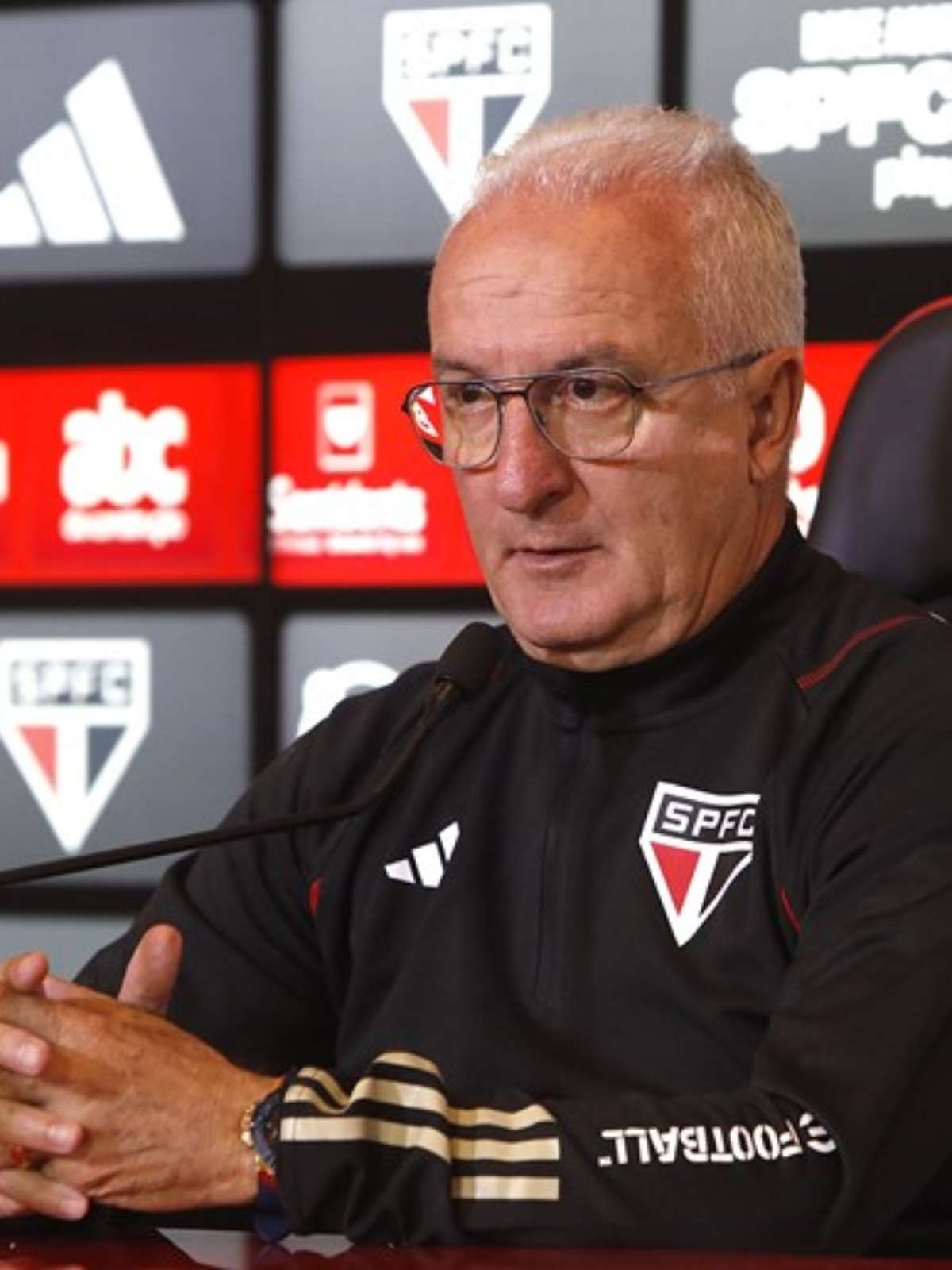 Dorival assume a culpa por derrota do São Paulo e cobra mudança no