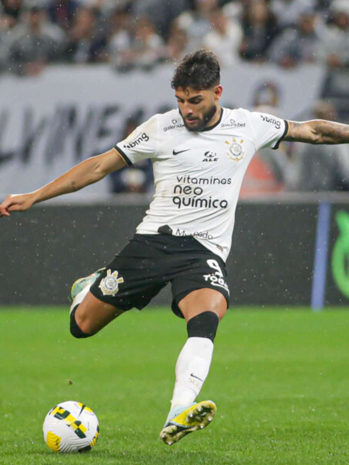 Corinthians x Grêmio: onde assistir, escalações e como chegam os times