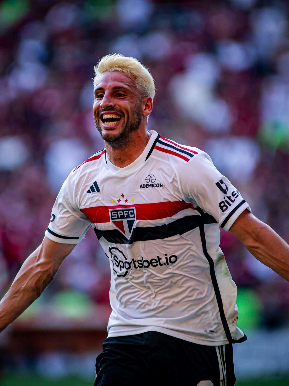 São Paulo vence Flamengo no primeiro jogo da final da Copa do Brasil