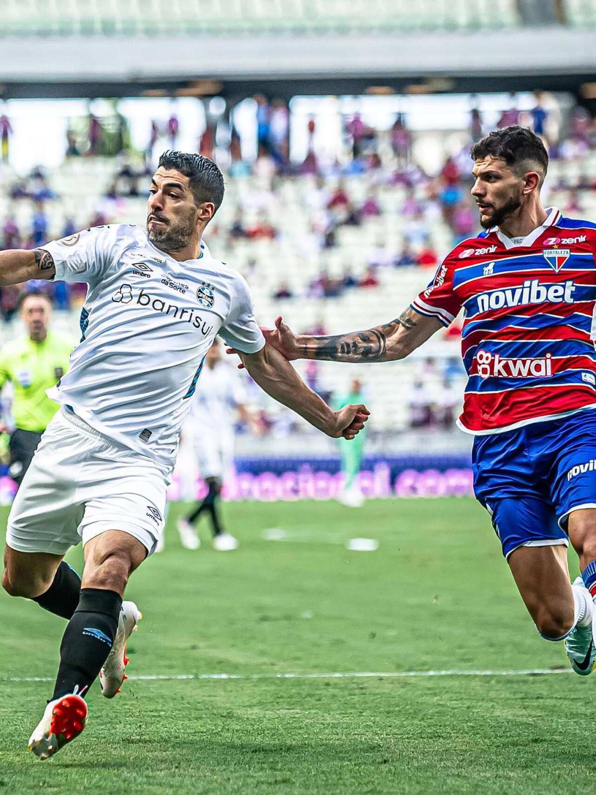 Corinthians arranca empate com Fortaleza no fim e sai da parte