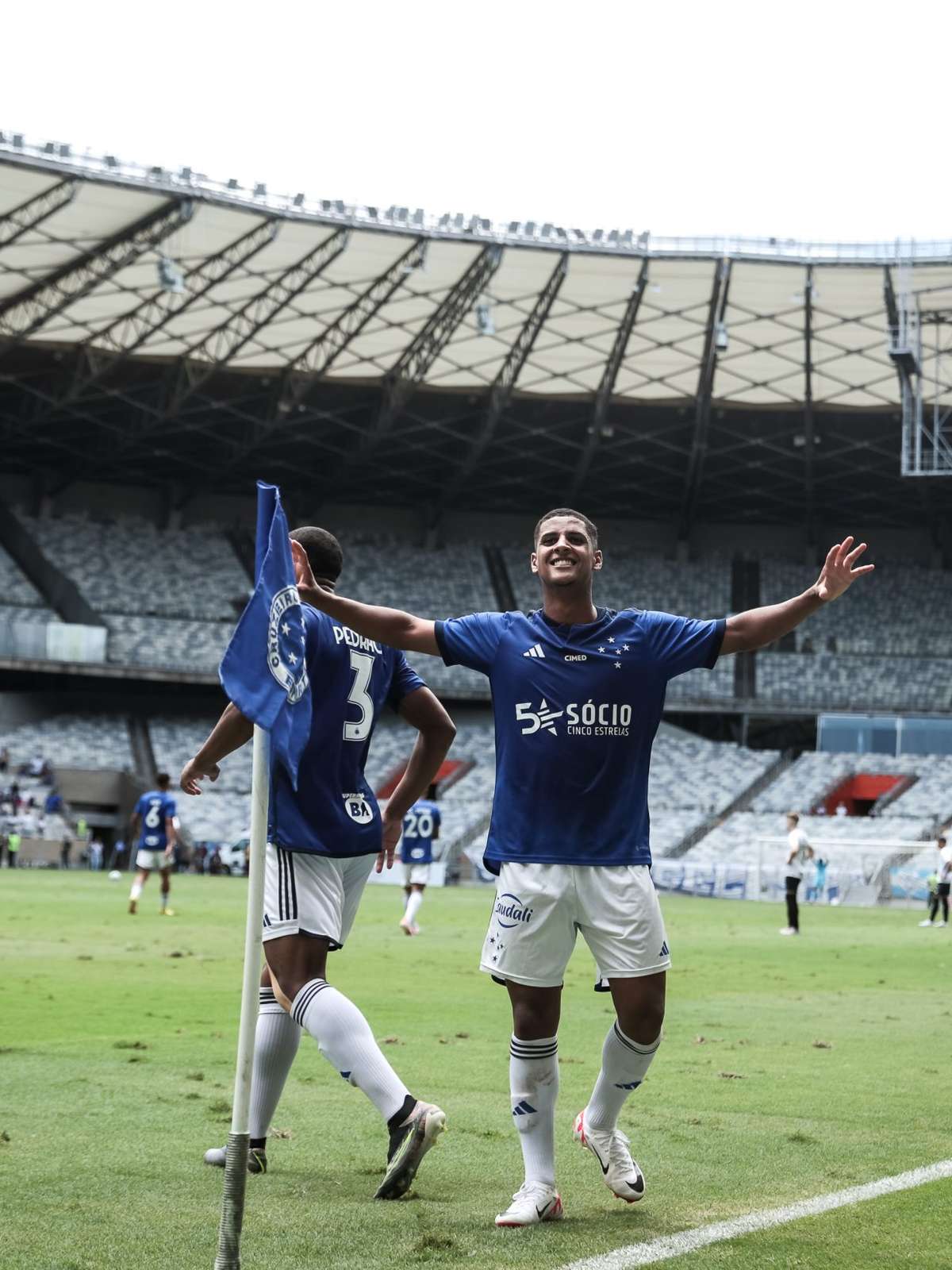 Cruzeiro vence Grêmio e é campeão da Copa do Brasil Sub-20 > No Ataque