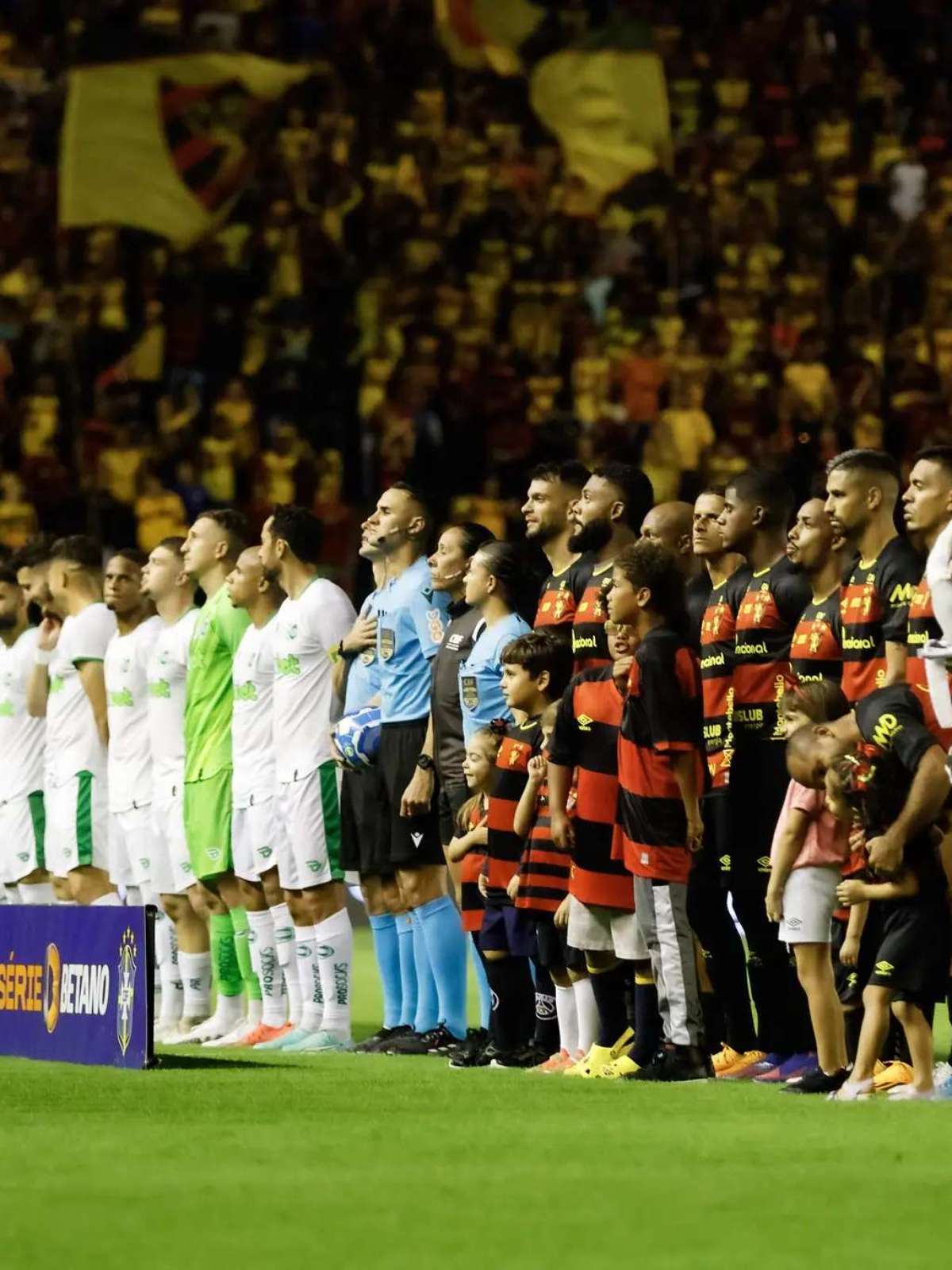 Futebol ao vivo: veja onde assistir os jogos desta terça-feira - Gazeta  Esportiva