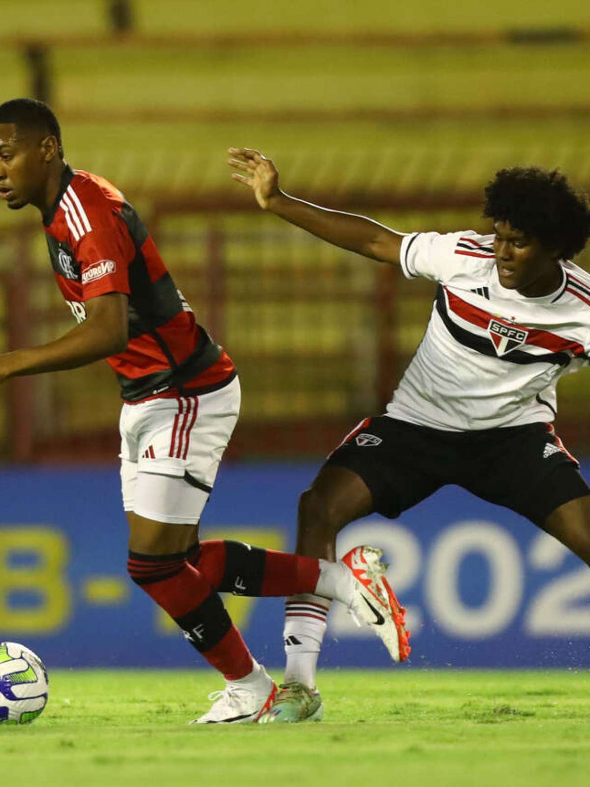 Assistir São Paulo x Flamengo SUB17 ao vivo online 15/10/2023