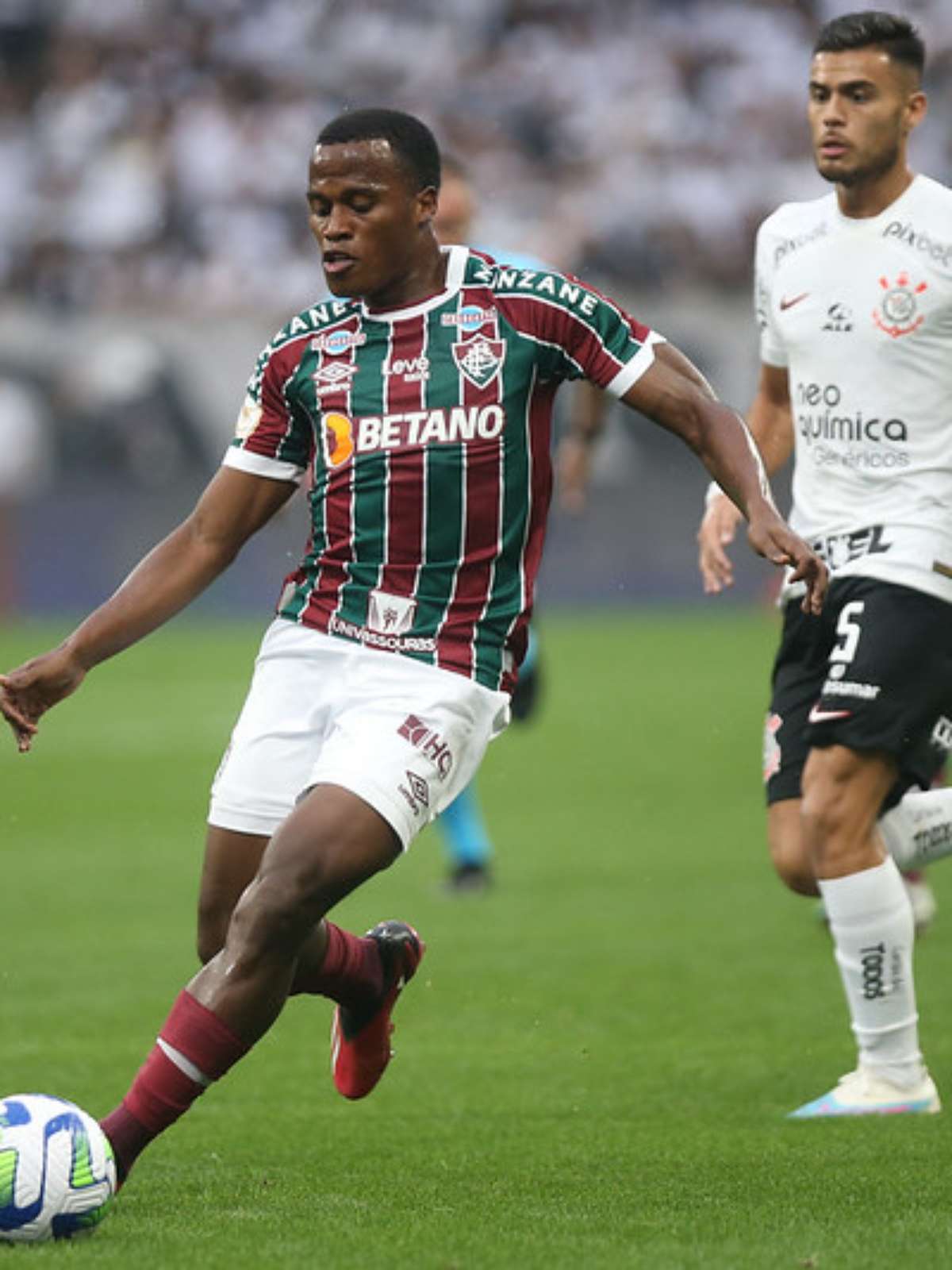 Fluminense x Corinthians: onde assistir ao vivo, escalações e horário do  jogo pelo Brasileirão